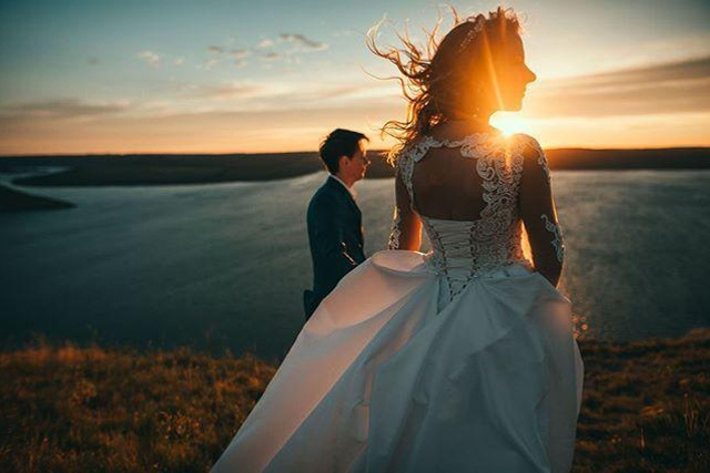 Strandhochzeit im Abendrot
