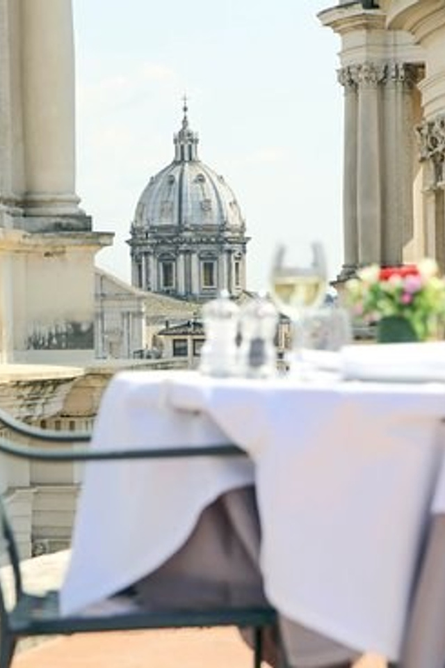 BLOG. Elizaveta Razumova | Fotografa Cinematica per Love Story, Matrimoni e Ritratti