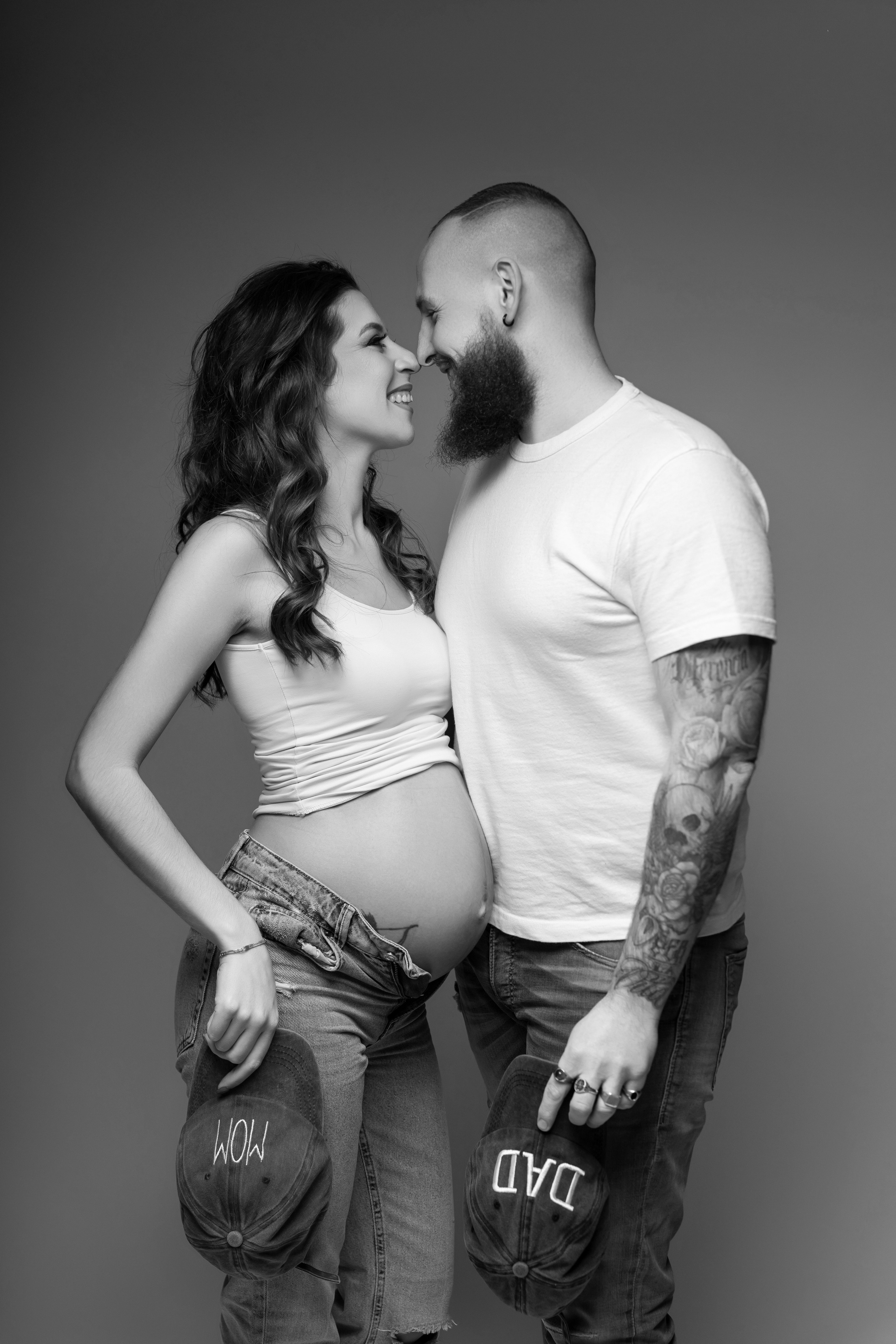 Photographe grossesse Paris, Pregnancy photographer Paris. Photographer in Paris