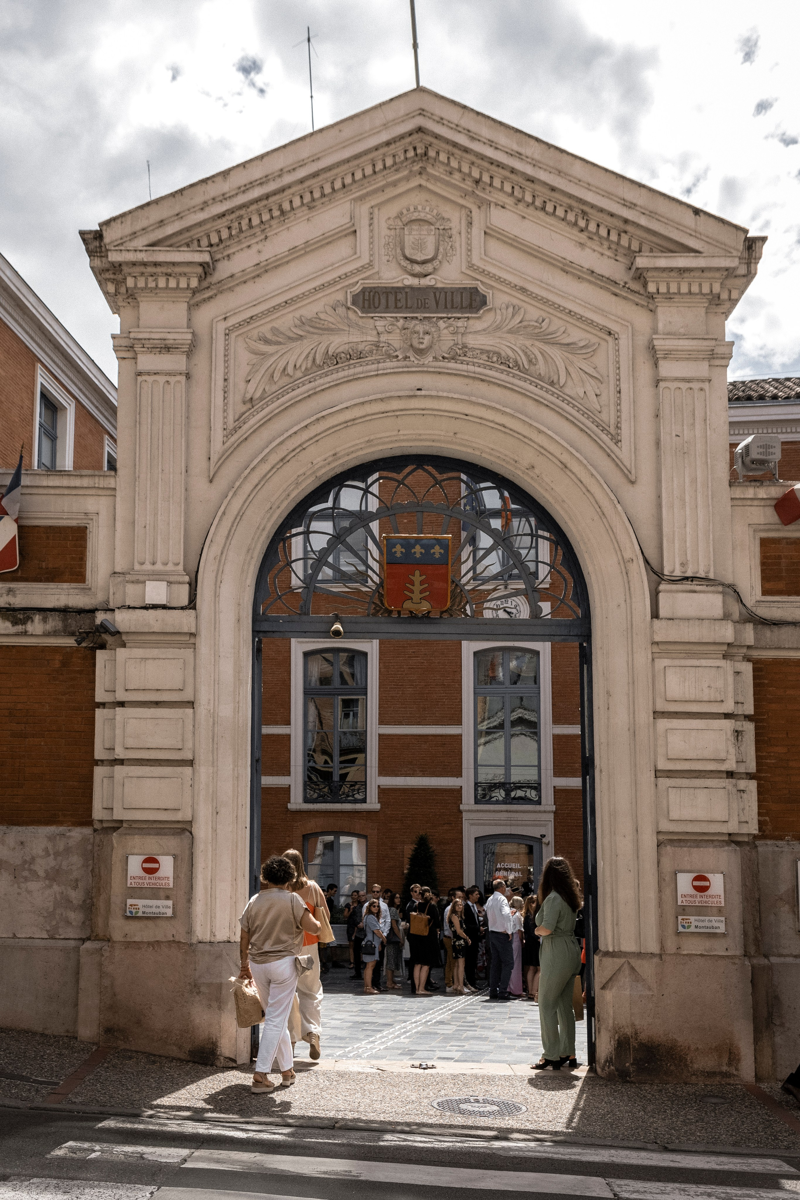 Mariage au Château de Loubéjac. Eugénie Smirnova — Photographe à Toulouse et dans le Sud-Ouest