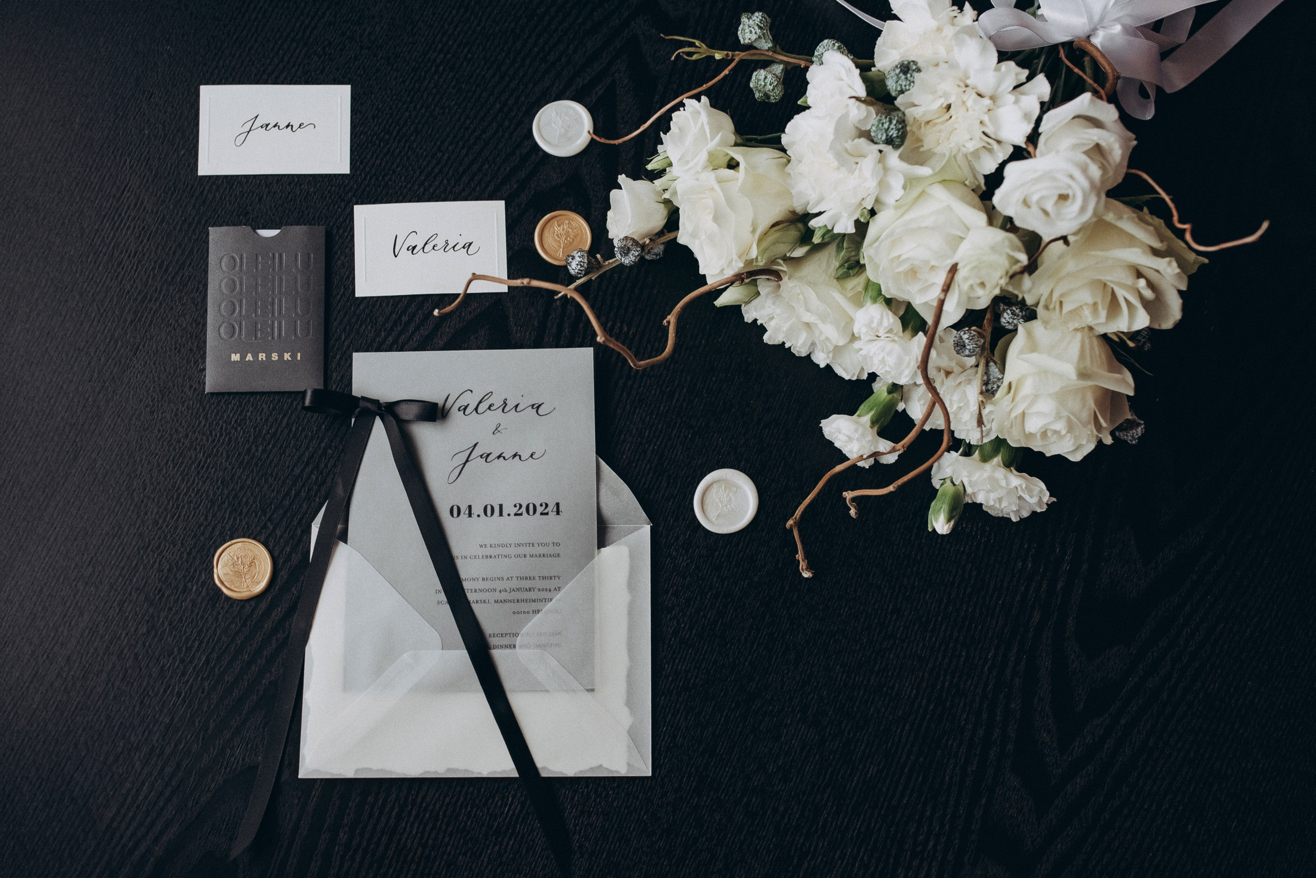 Aigul Photography — wedding, newborn, and family photographer