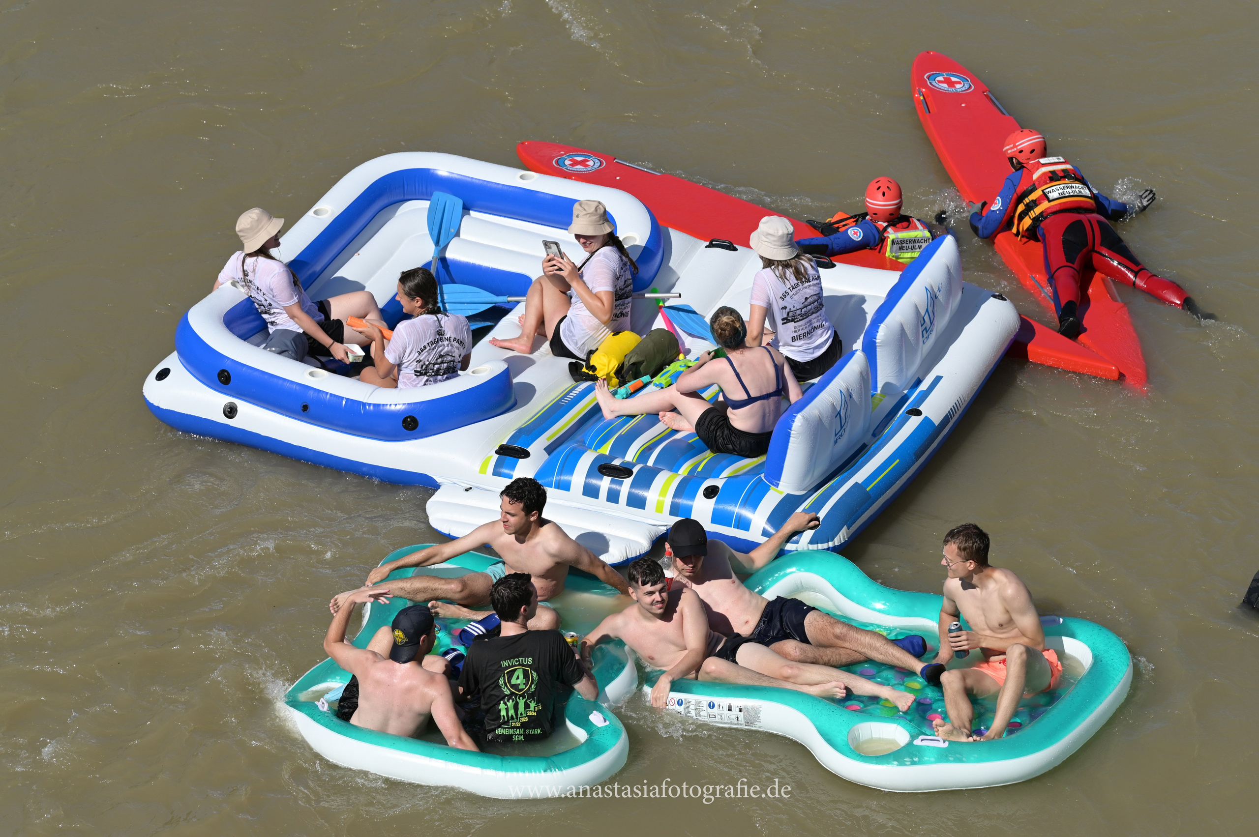 Nabada Ulm 2025. Newbornfotograf Kinderfotograf Ulm Familienfotograf Anastasia Neu-Ulm