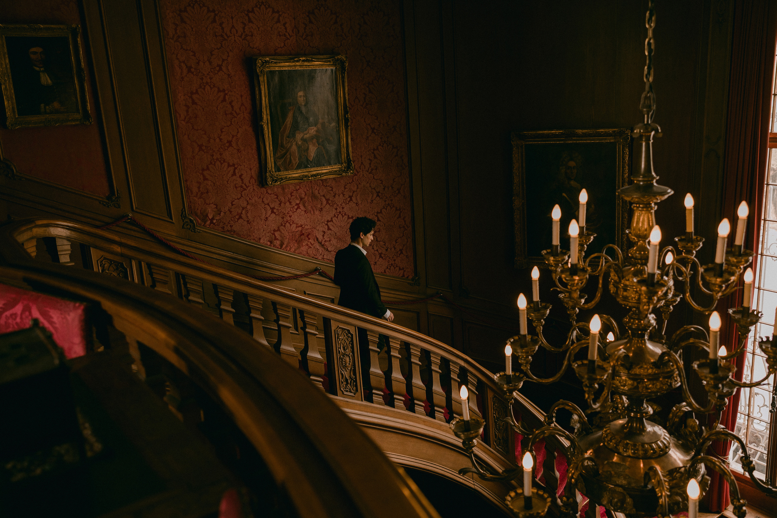 Wedding Photoshoot at St. Charles Hall, Meggen on Lake Lucerne | Stunning Setting at Lake Lucerne. Wedding and Family Photographer Switzerland and Italy. Valeria Diaz