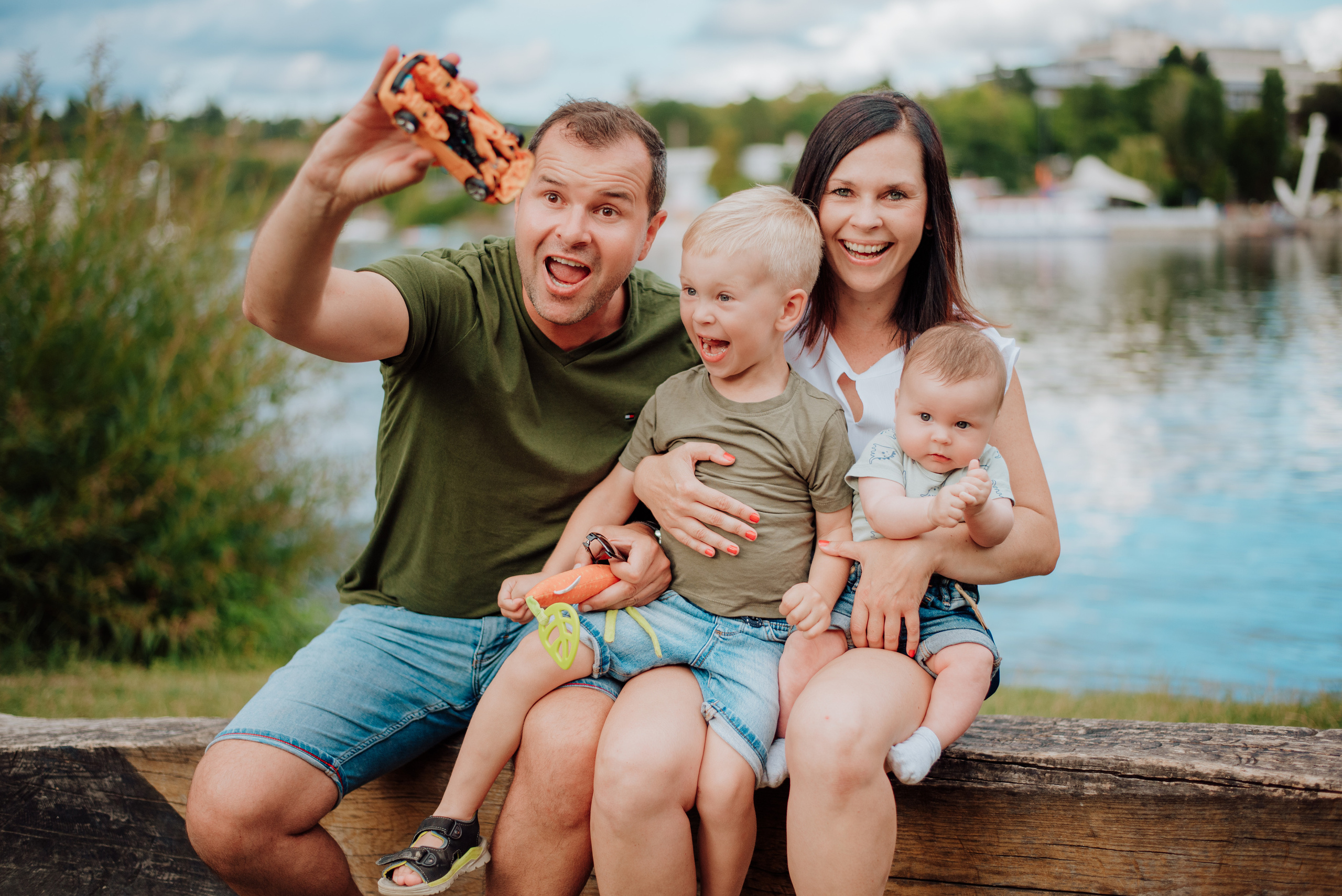 Janča, Peťa, Oli, Johny. Lifestyle, wedding and family photographer