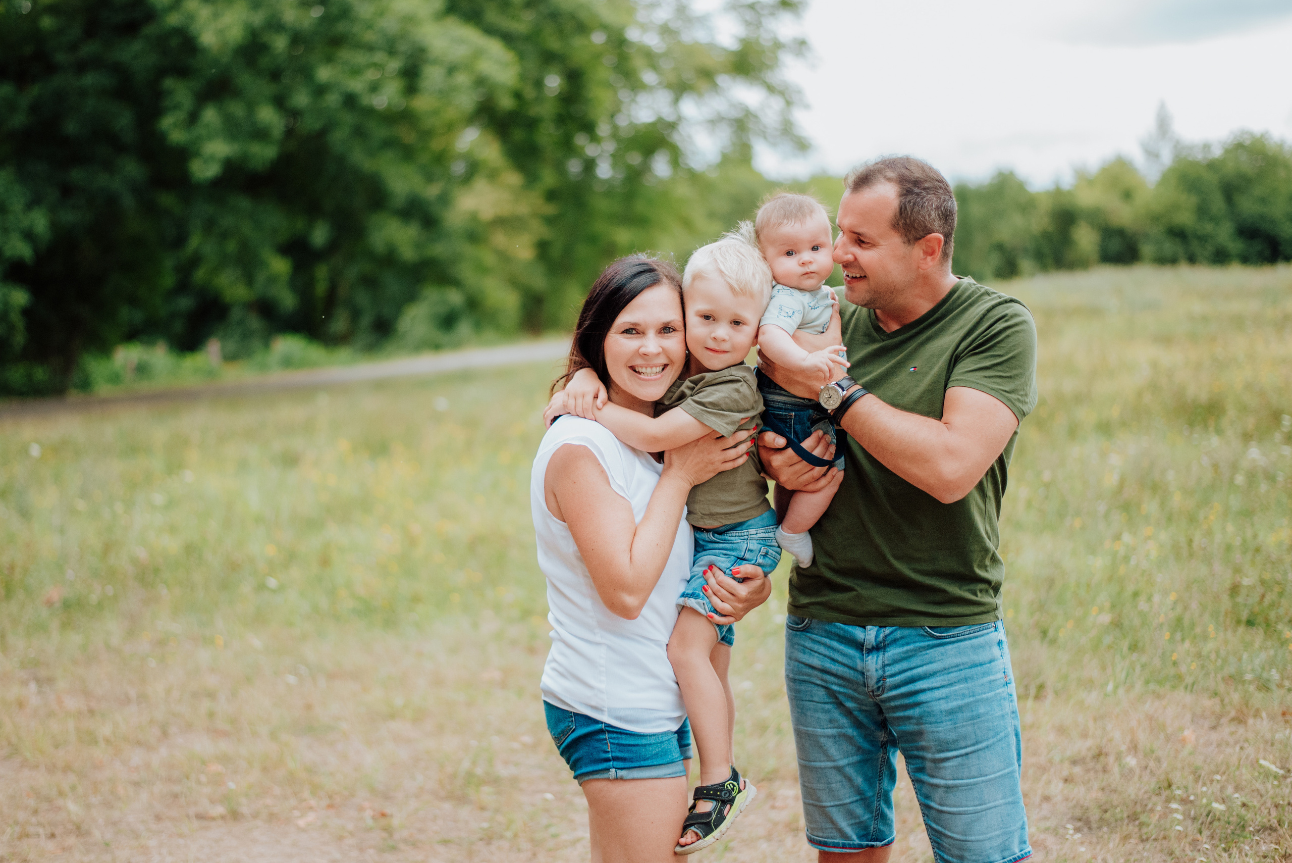 Janča, Peťa, Oli, Johny. Lifestyle, wedding and family photographer