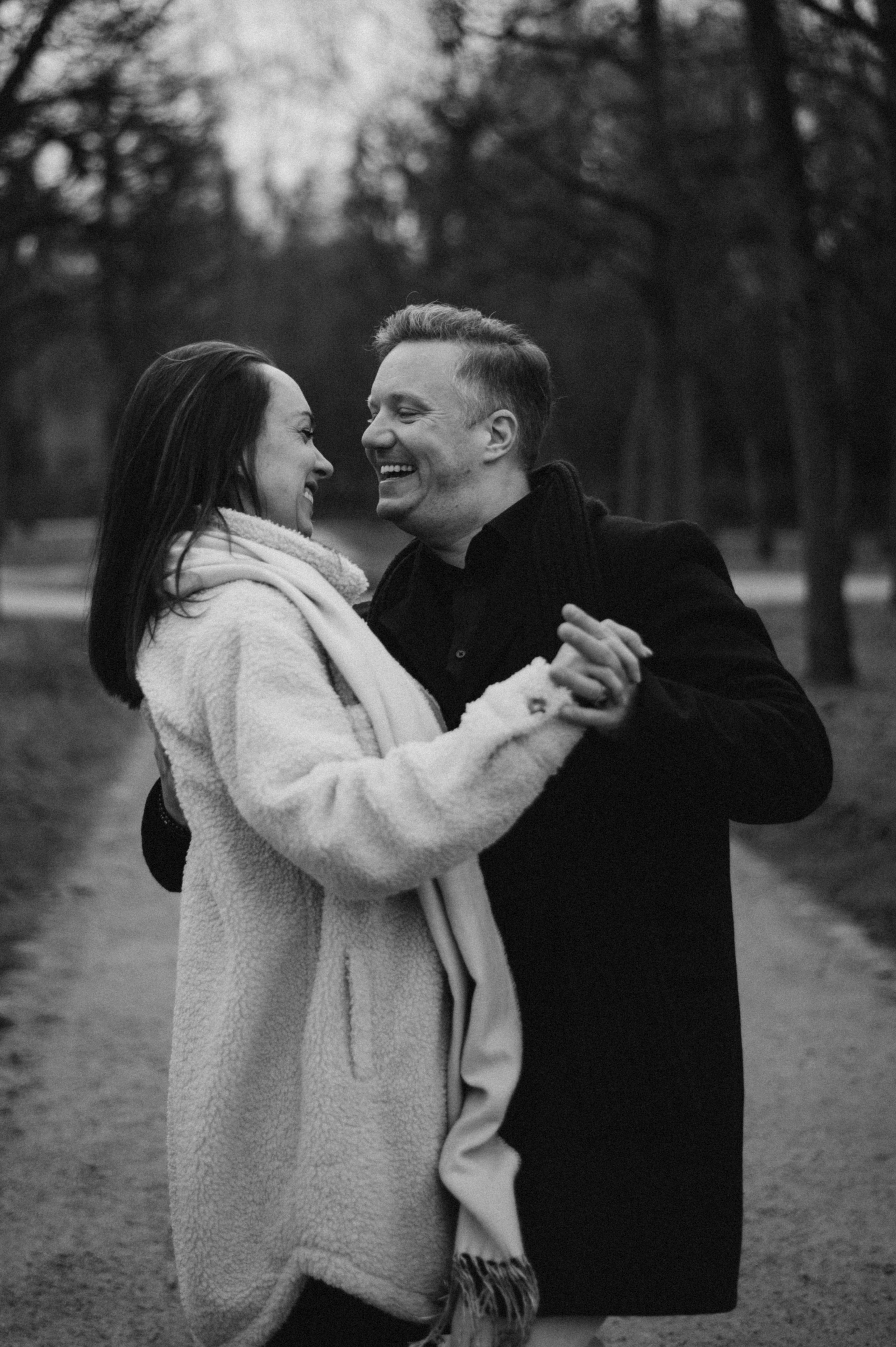 Love Story in Hofgarten Ansbach. Фотограф в Нюрнберге Ирина Менерт из Ансбаха