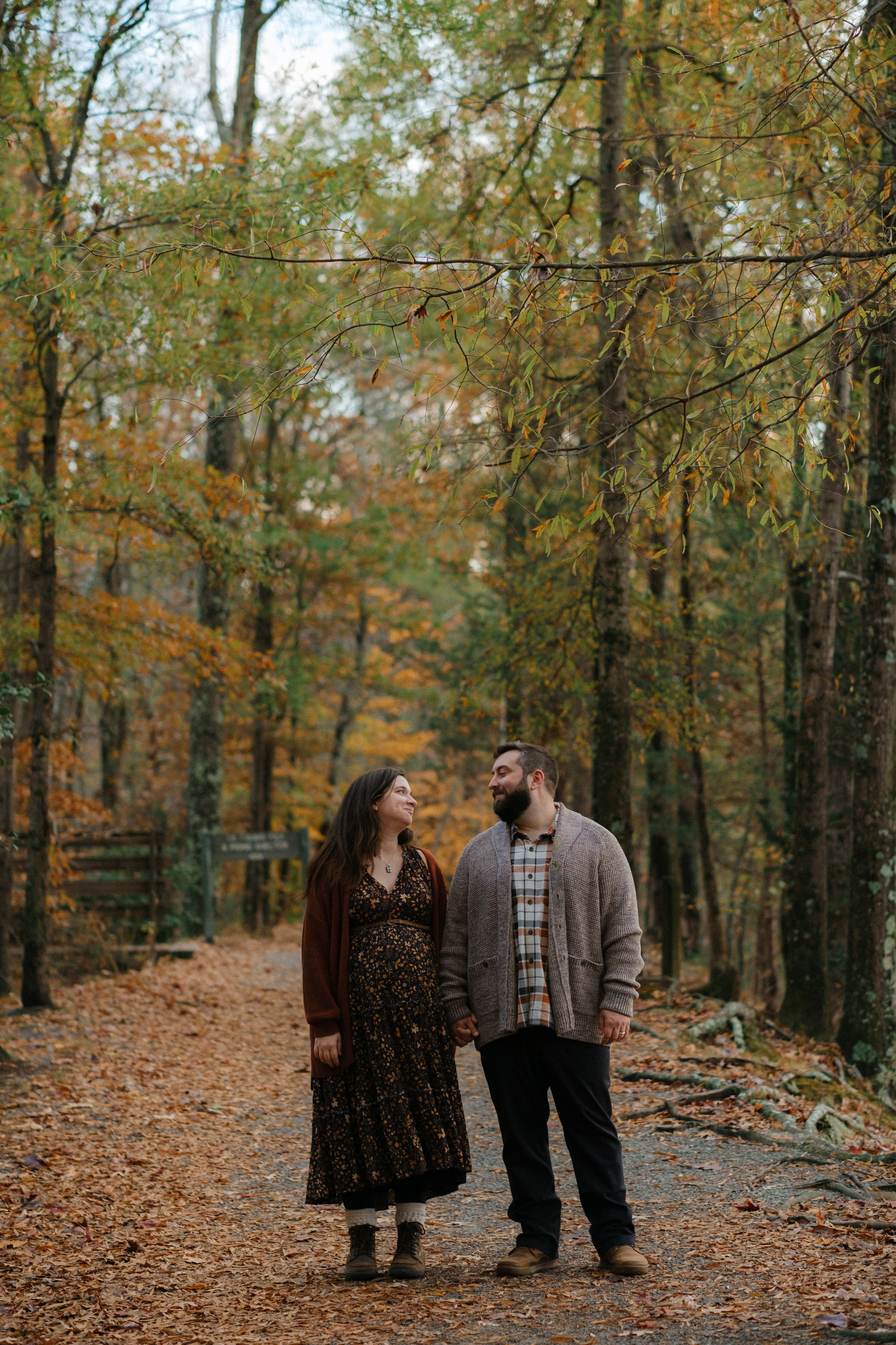 Autumn Photo Sessions at Three Lakes Park | Richmond Family & Maternity Photographer. Family Photographer Anna Dobrovolskaia | Richmond, VA