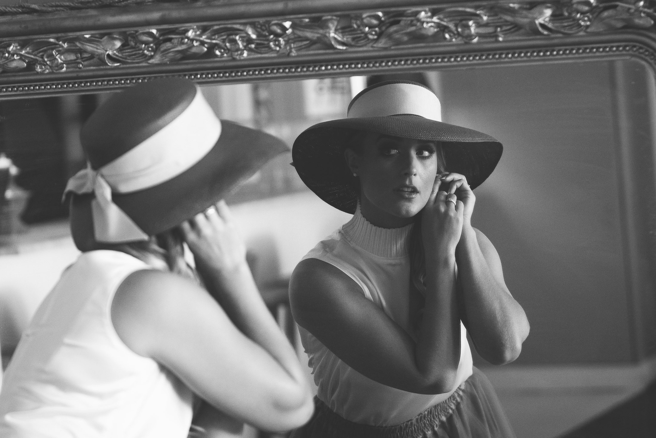 Coffee latte and champagne color wedding at Hanko casino