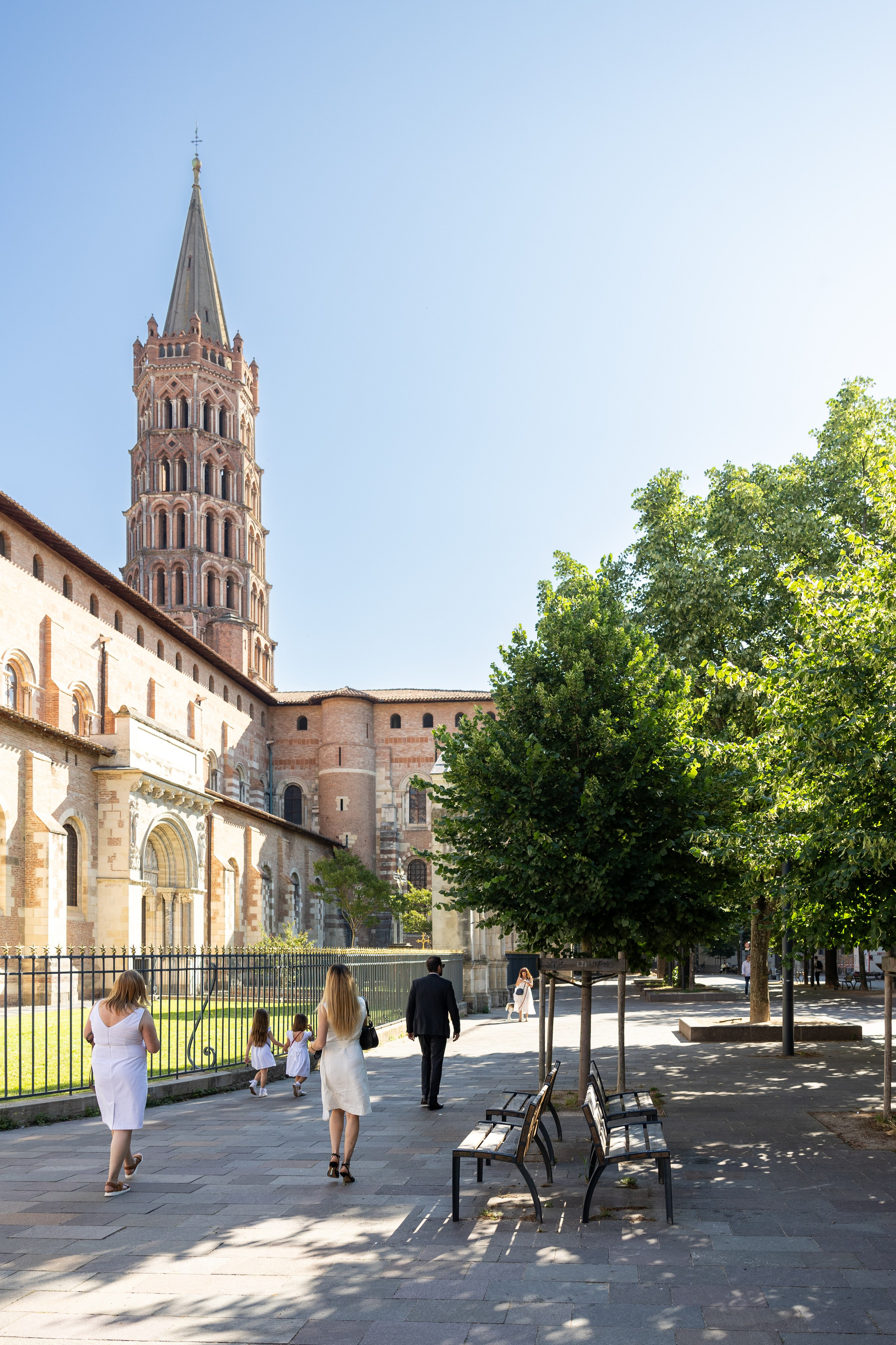 The Baptism of Diana in the Church of Saint-Sernin in Toulouse. Евгения Смирнова — фотограф в Тулузе и юго-западной Франции