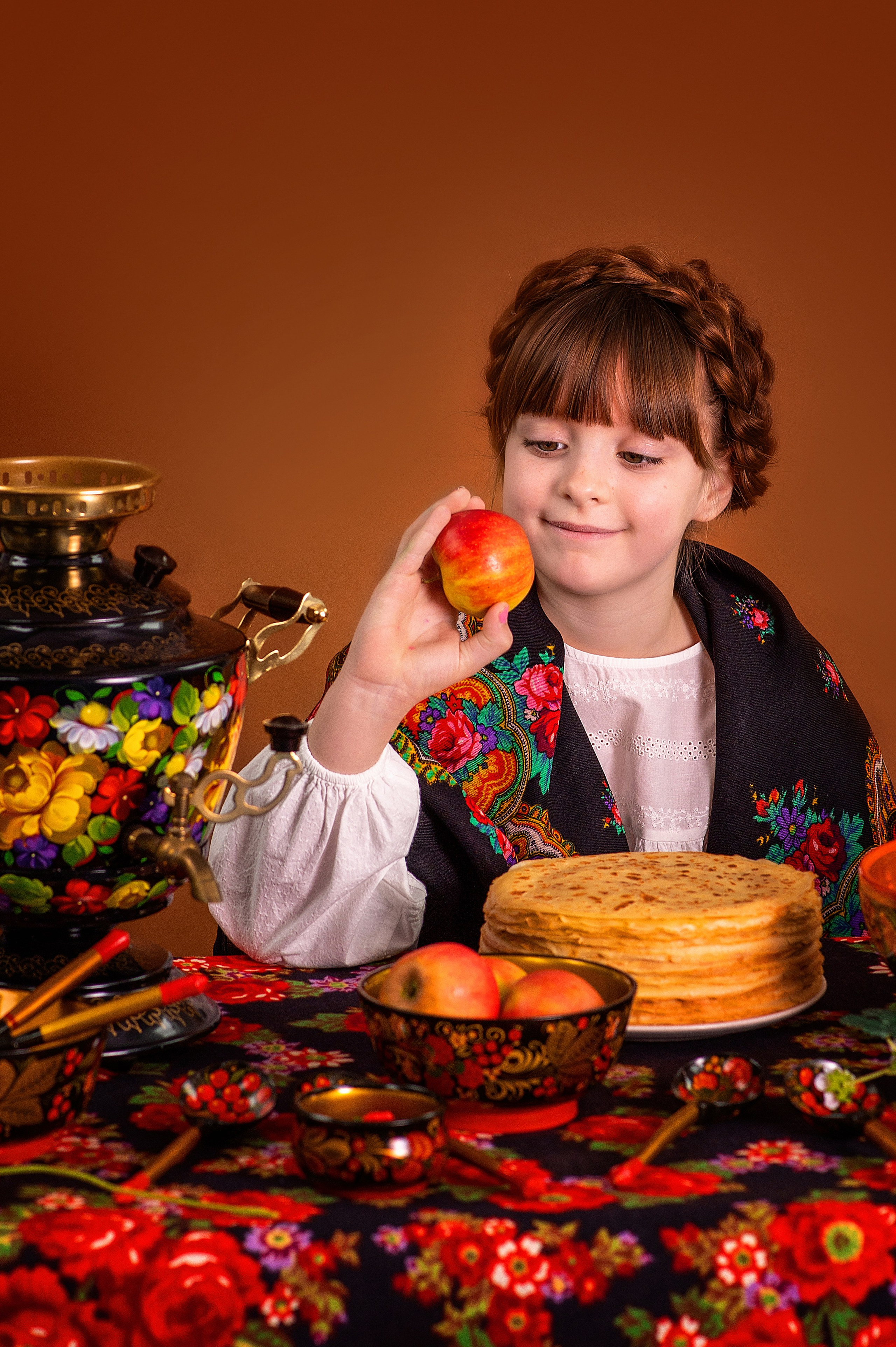 „Maslenitsa“. Newbornfotograf Kinderfotograf Ulm Familienfotograf Anastasia Neu-Ulm