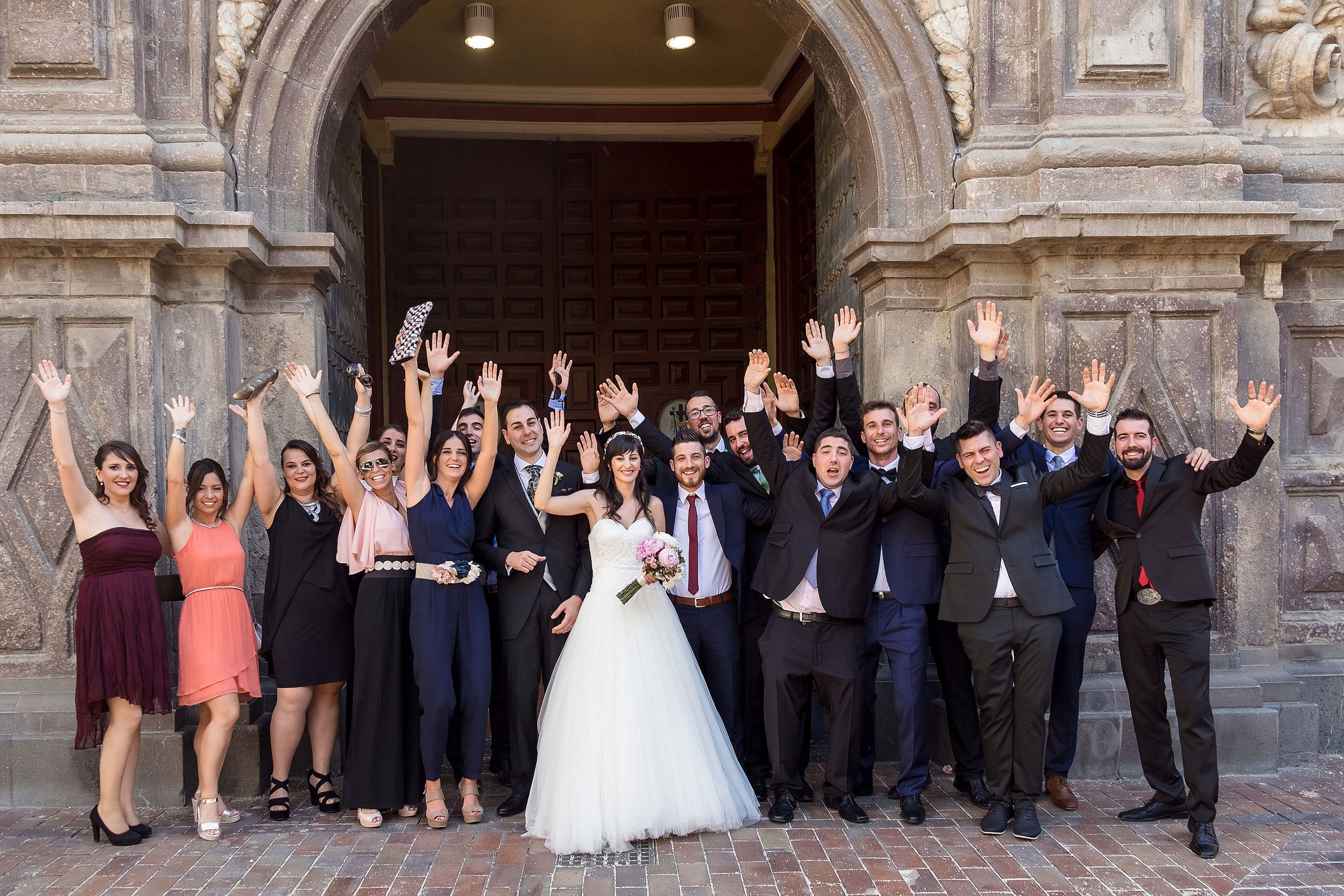 Boda Finca Sansui Zaragoza - Marta &J orge - Iglesia de Santa Isabel. PIXLOVE - Fotógrafos de bodas Huesca Pirineos Zaragoza