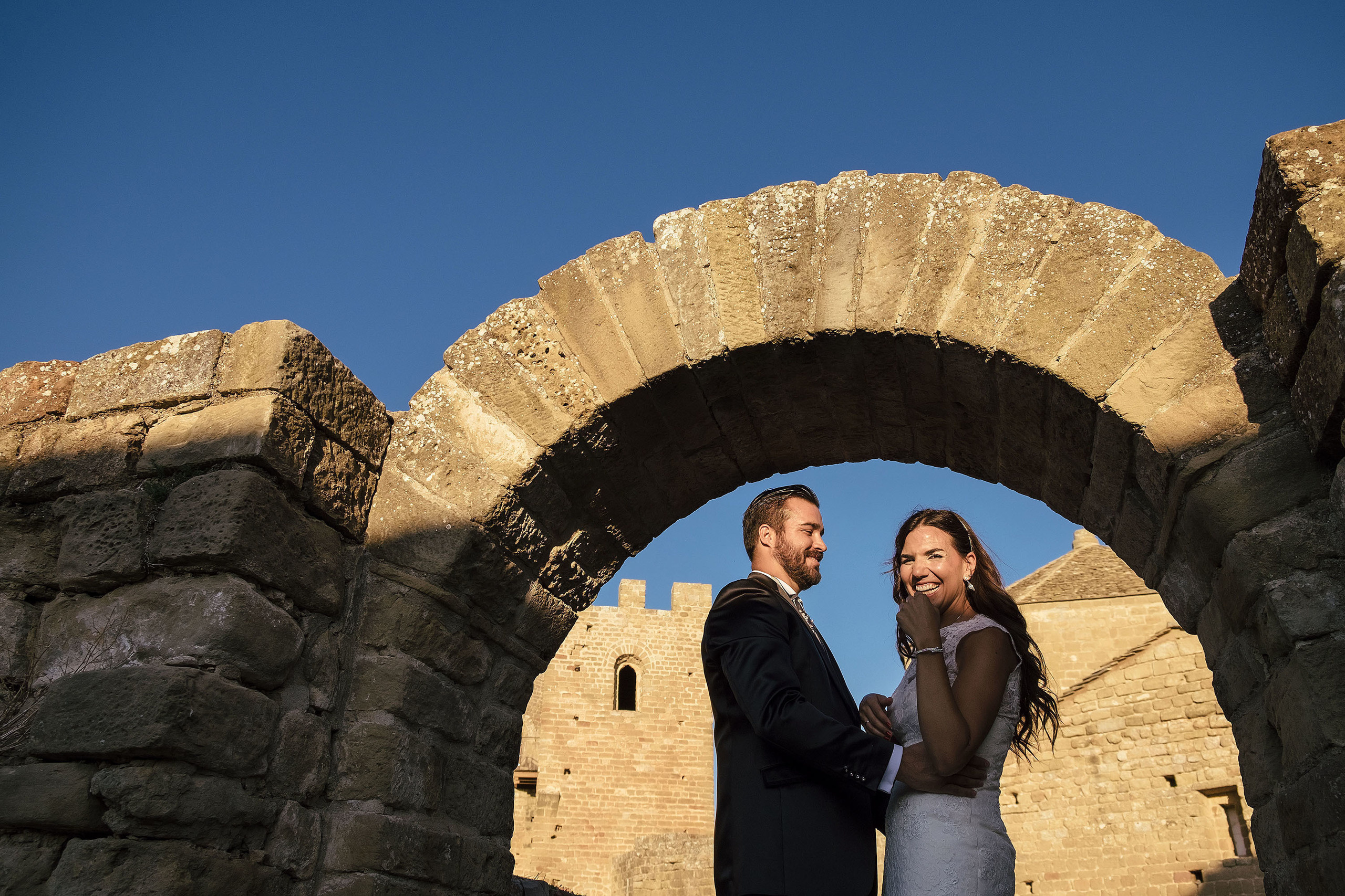 Postboda Castillo de Loarre - Patricia & Diego - Bodas Pirineo, Huesca. PIXLOVE - Fotógrafos de bodas Huesca Pirineos Zaragoza