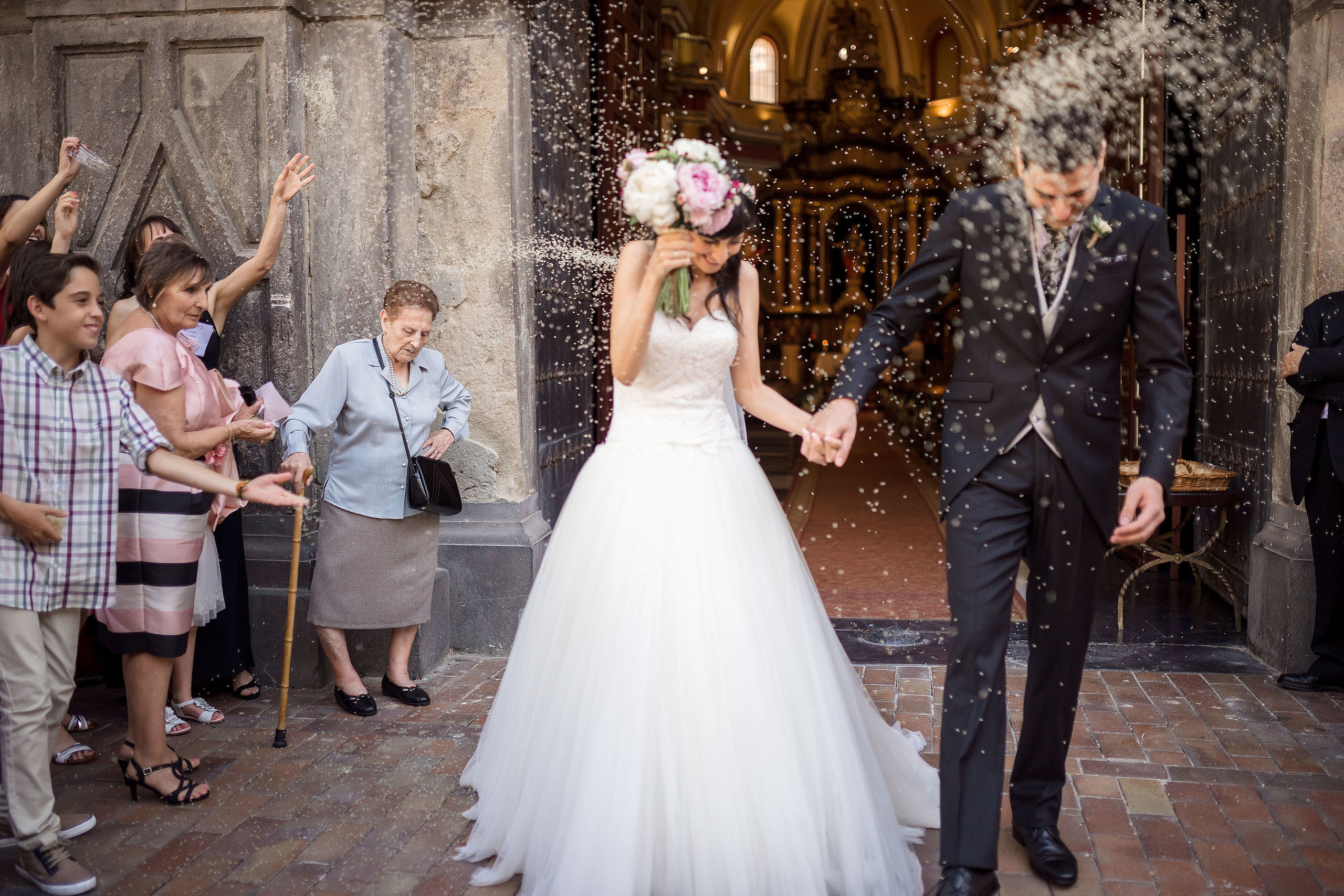 Boda Finca Sansui Zaragoza - Marta &J orge - Iglesia de Santa Isabel. PIXLOVE - Fotógrafos de bodas Huesca Pirineos Zaragoza