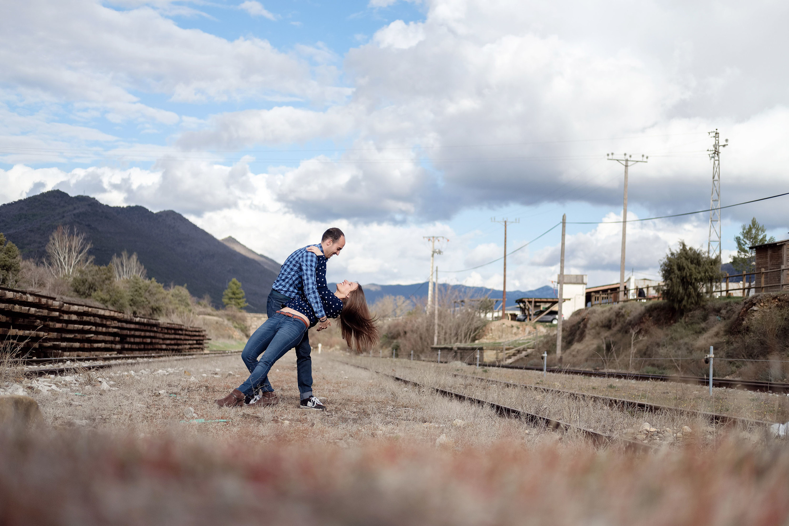 Preboda La Peña Estación, Pirineos - Ana y David -. PIXLOVE - Fotógrafos de bodas Huesca Pirineos Zaragoza