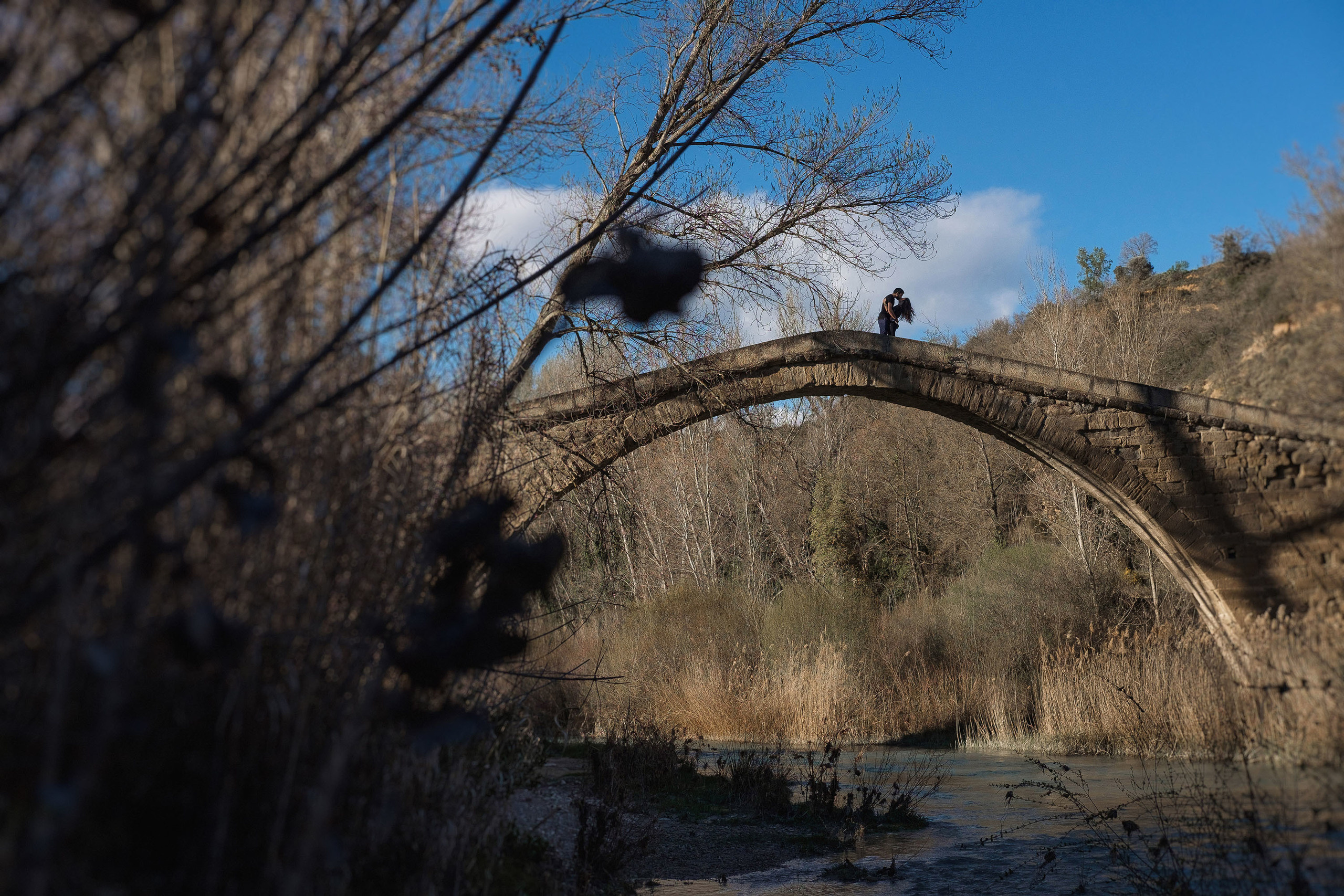 Preboda Alquezar / Teresa + David / Love Story / Fotógrafos bodas. PIXLOVE - Fotógrafos de bodas Huesca Pirineos Zaragoza