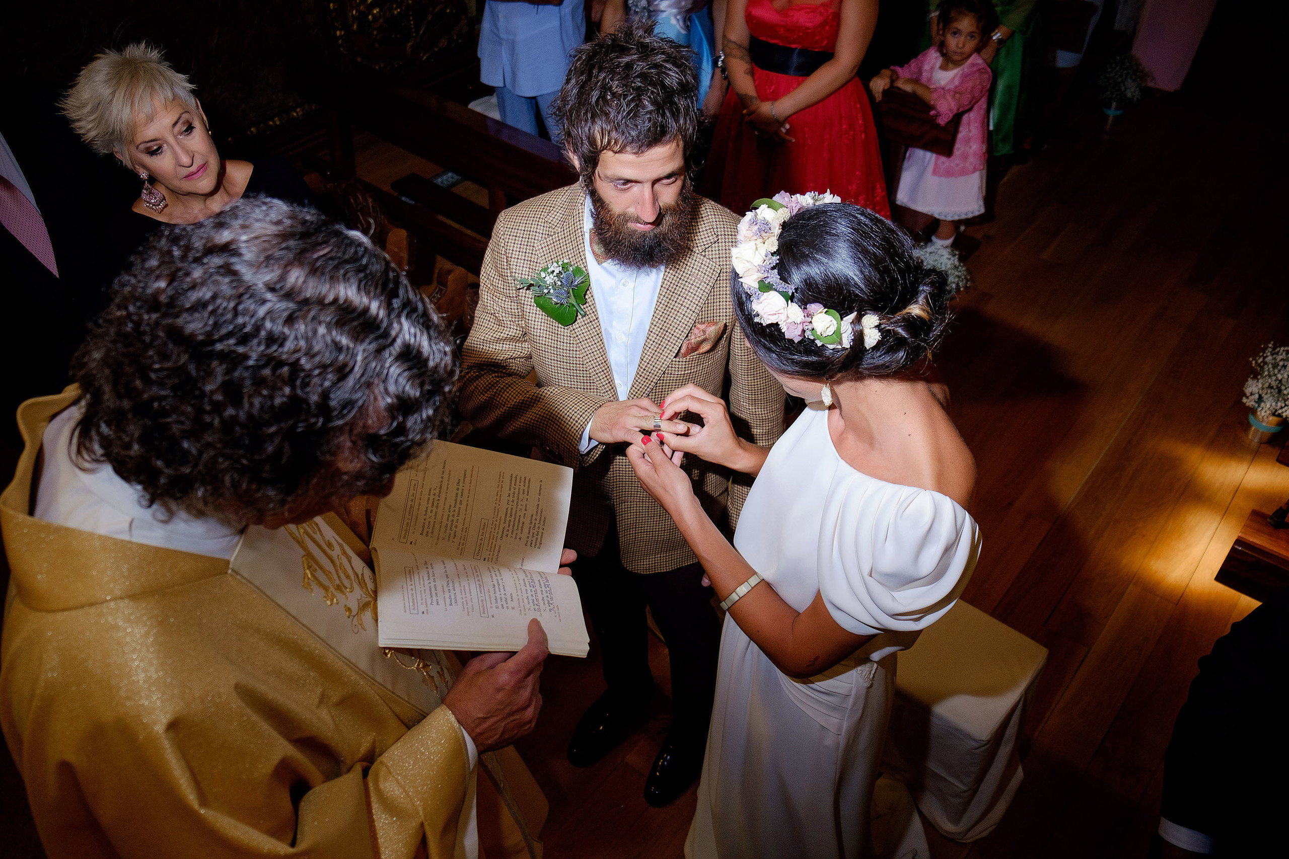 Boda Sallent de Gallego - Maria y Txomin - Fotografos bodas Pirineo. PIXLOVE - Fotógrafos de bodas Huesca Pirineos Zaragoza