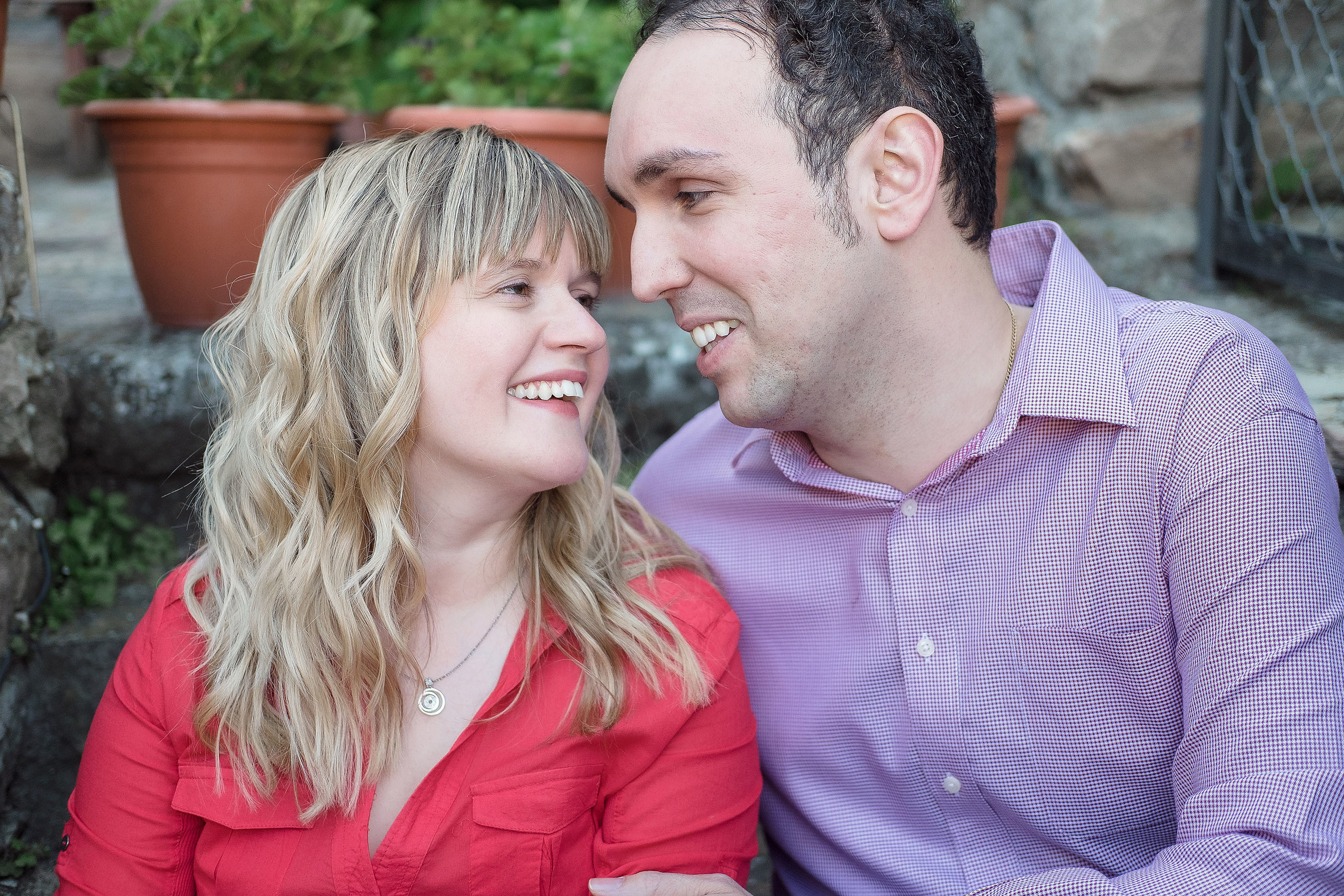 Preboda Graus - Love Story - Hannah + Sergio / Fotografos Huesca Zarag. PIXLOVE - Fotógrafos de bodas Huesca Pirineos Zaragoza
