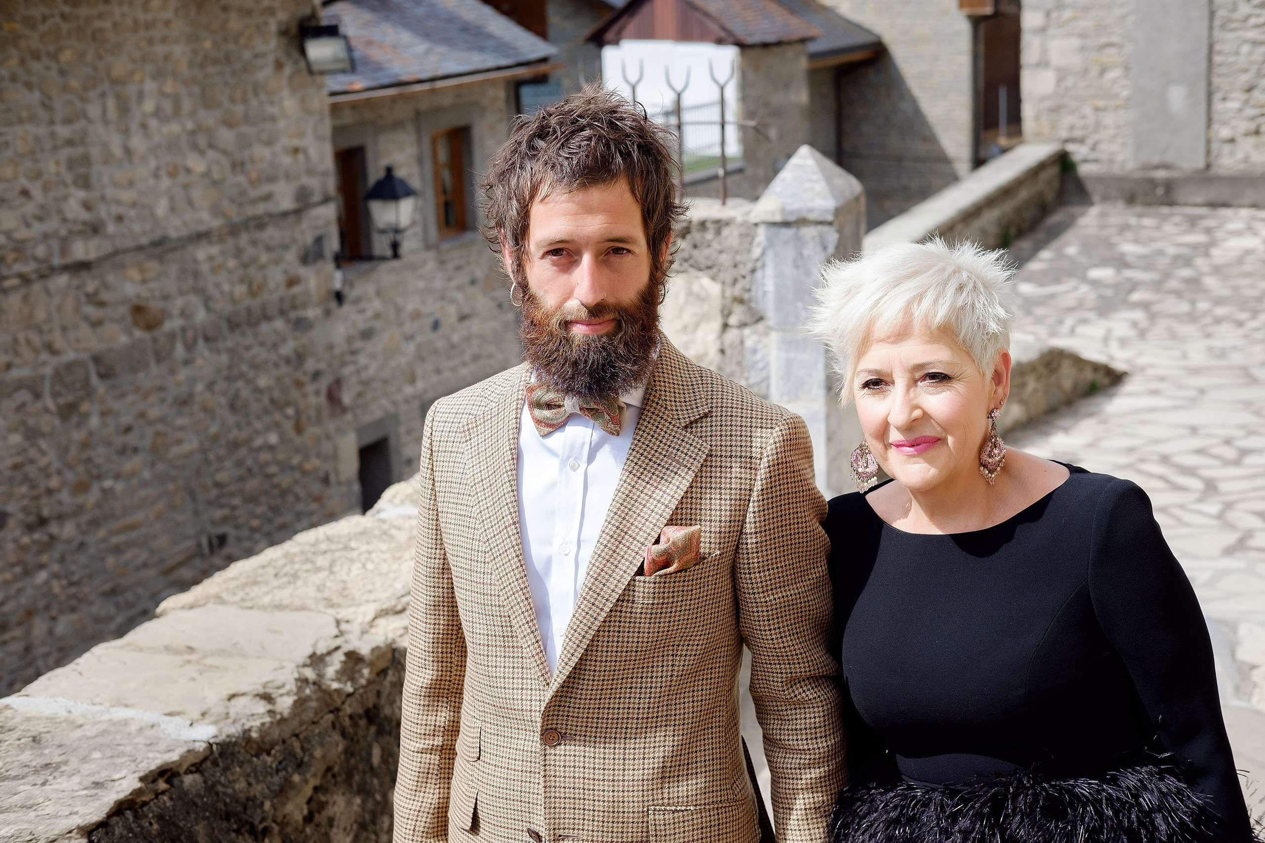 Boda Sallent de Gallego - Maria y Txomin - Fotografos bodas Pirineo. PIXLOVE - Fotógrafos de bodas Huesca Pirineos Zaragoza