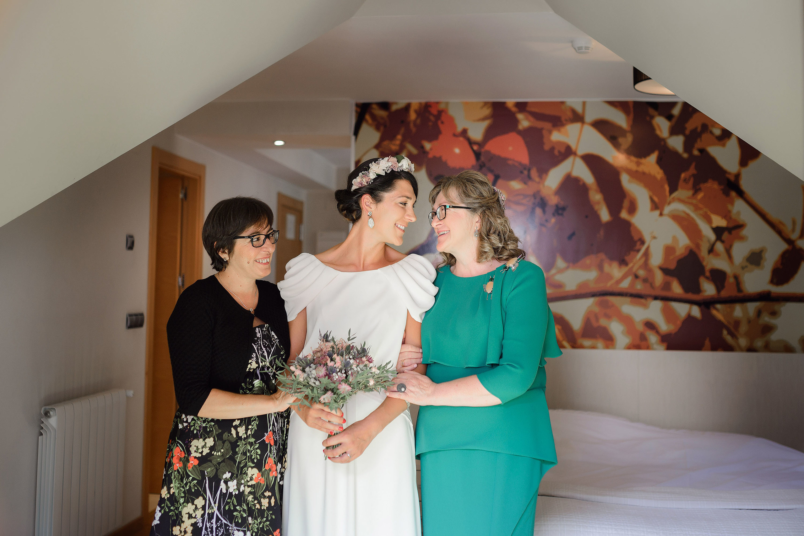 Boda Sallent de Gallego - Maria y Txomin - Fotografos bodas Pirineo. PIXLOVE - Fotógrafos de bodas Huesca Pirineos Zaragoza
