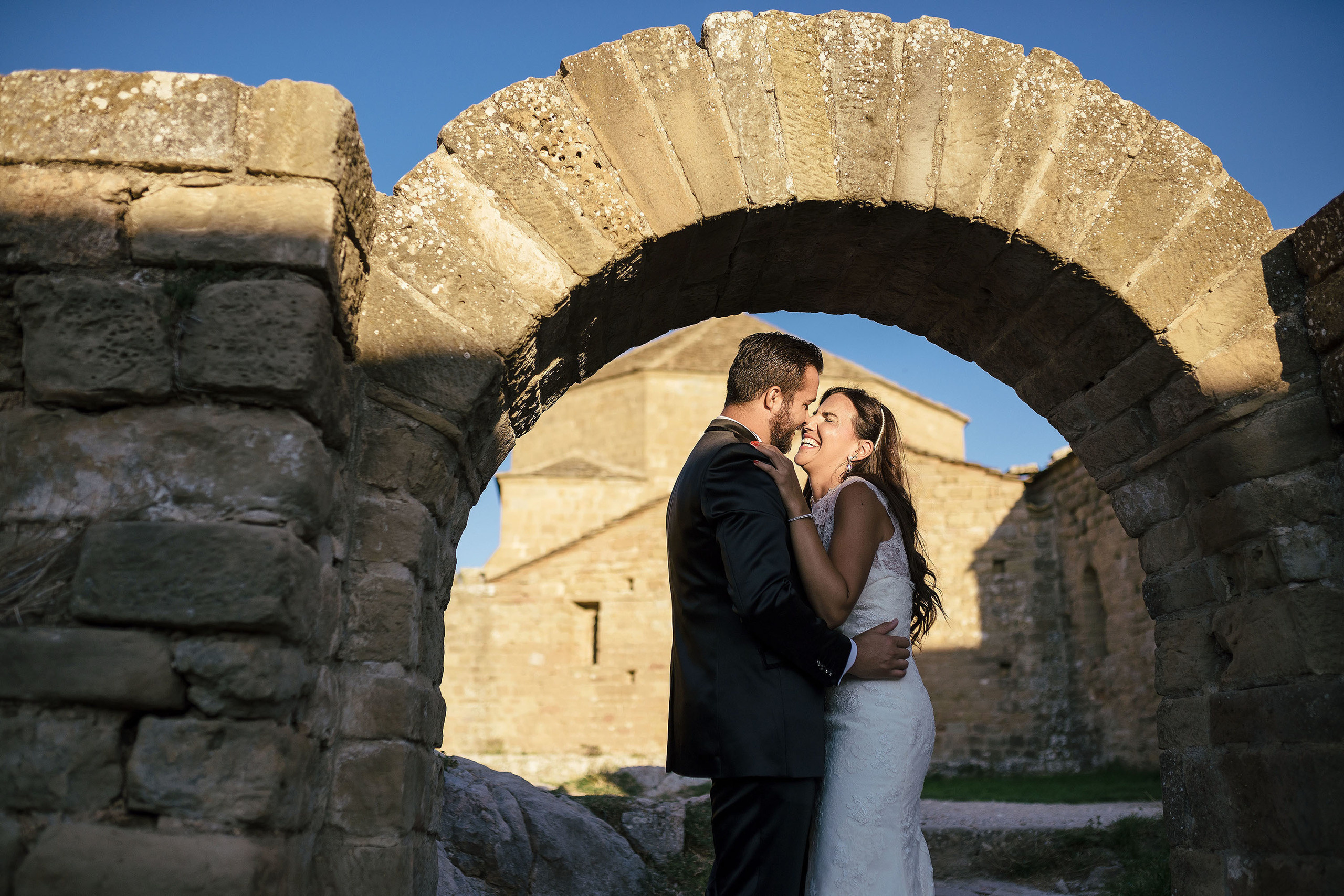 Postboda Castillo de Loarre - Patricia & Diego - Bodas Pirineo, Huesca. PIXLOVE - Fotógrafos de bodas Huesca Pirineos Zaragoza
