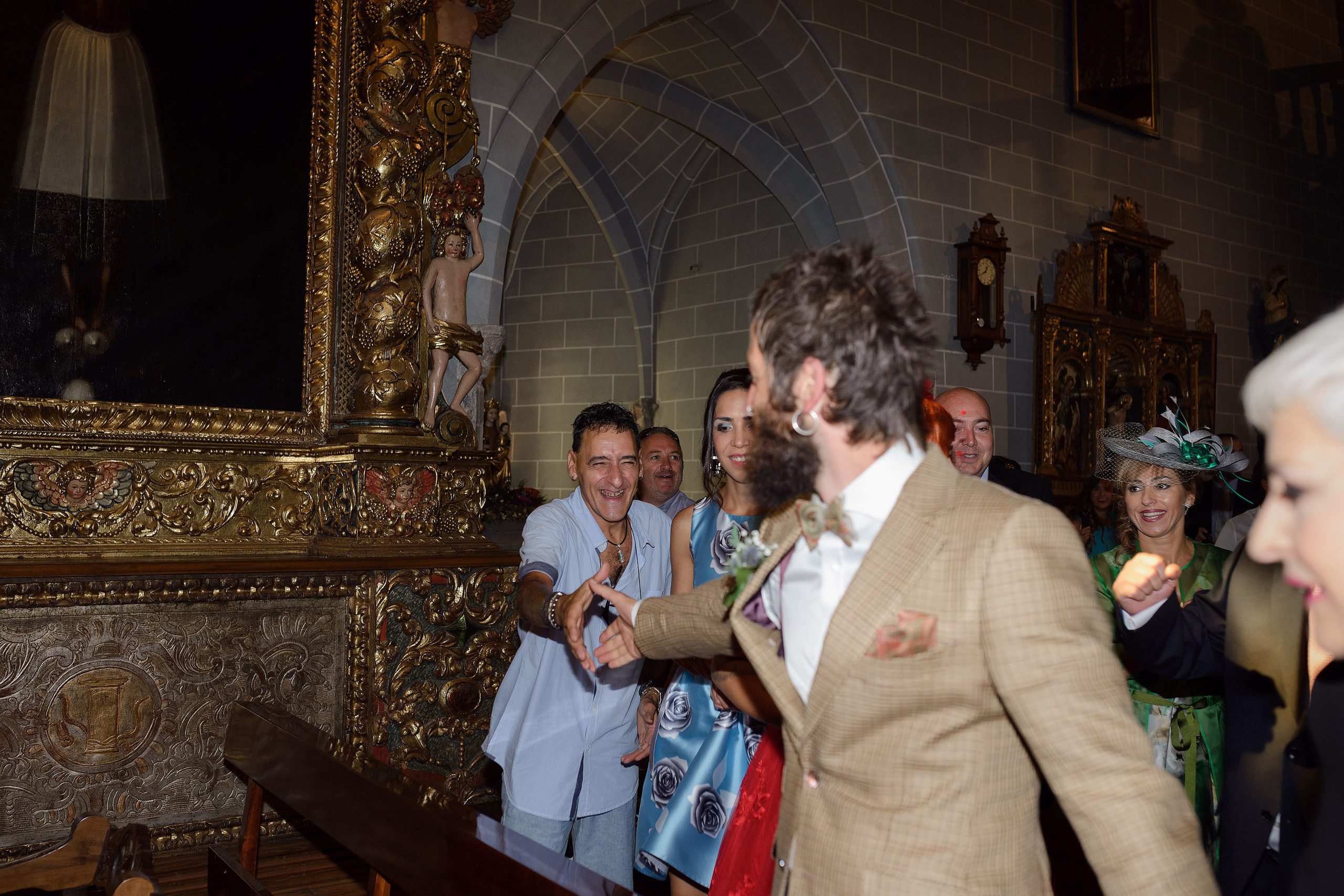 Boda Sallent de Gallego - Maria y Txomin - Fotografos bodas Pirineo. PIXLOVE - Fotógrafos de bodas Huesca Pirineos Zaragoza