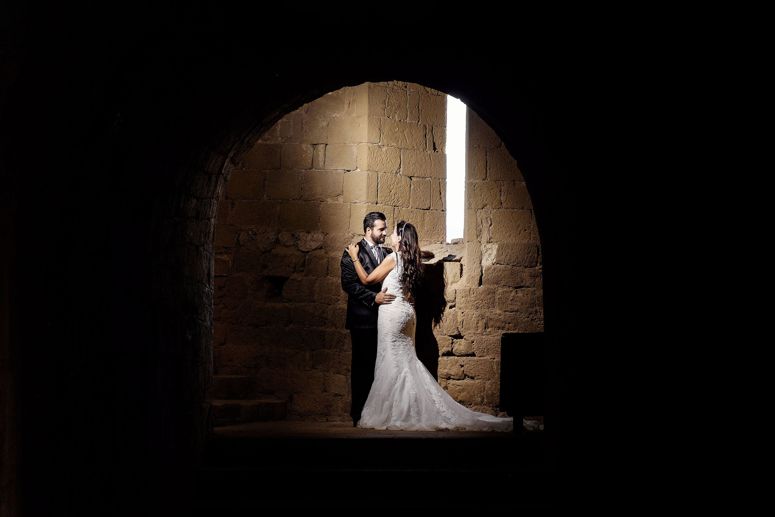 Postboda Castillo de Loarre - Patricia & Diego - Bodas Pirineo, Huesca. PIXLOVE - Fotógrafos de bodas Huesca Pirineos Zaragoza