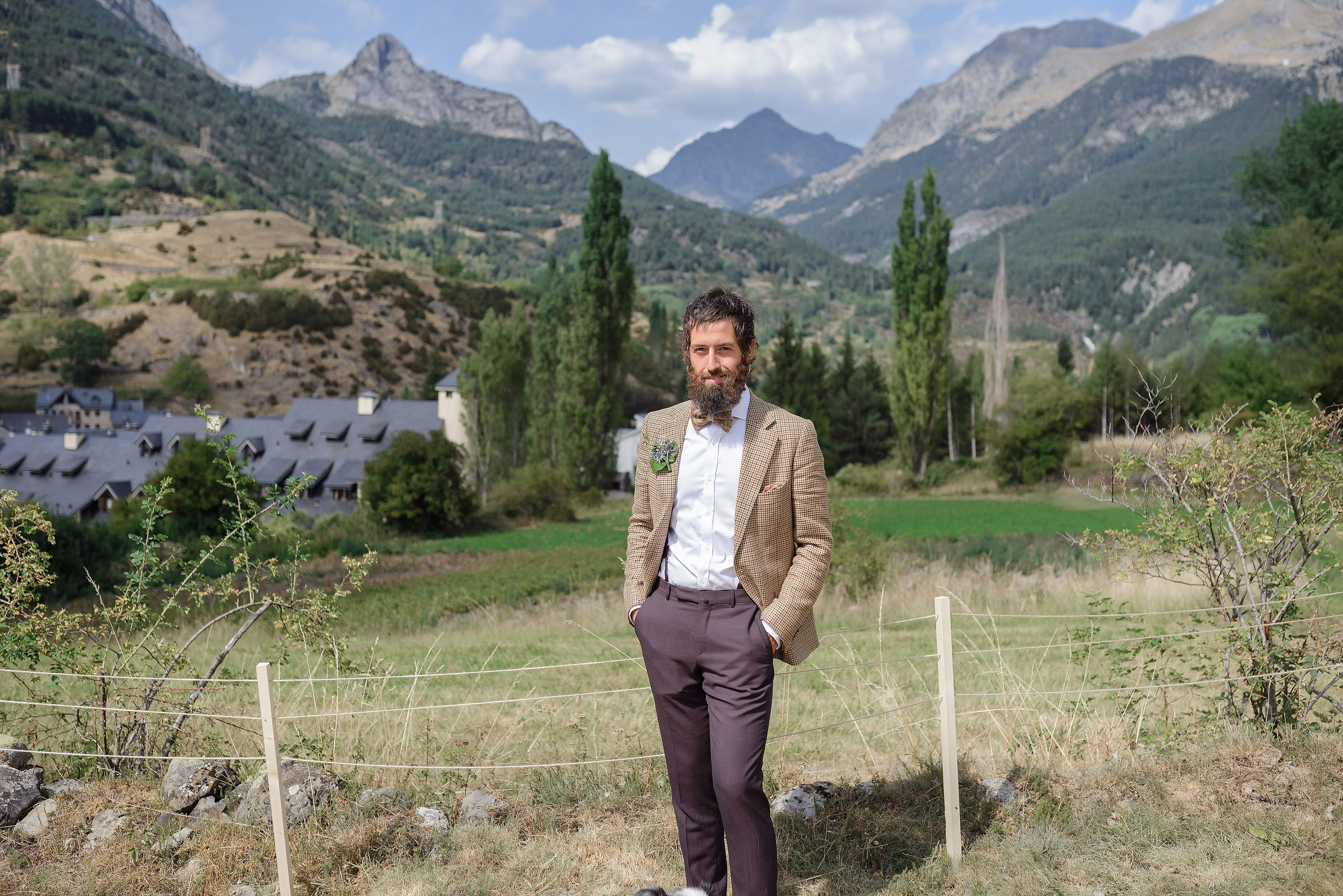 Boda Sallent de Gallego - Maria y Txomin - Fotografos bodas Pirineo. PIXLOVE - Fotógrafos de bodas Huesca Pirineos Zaragoza