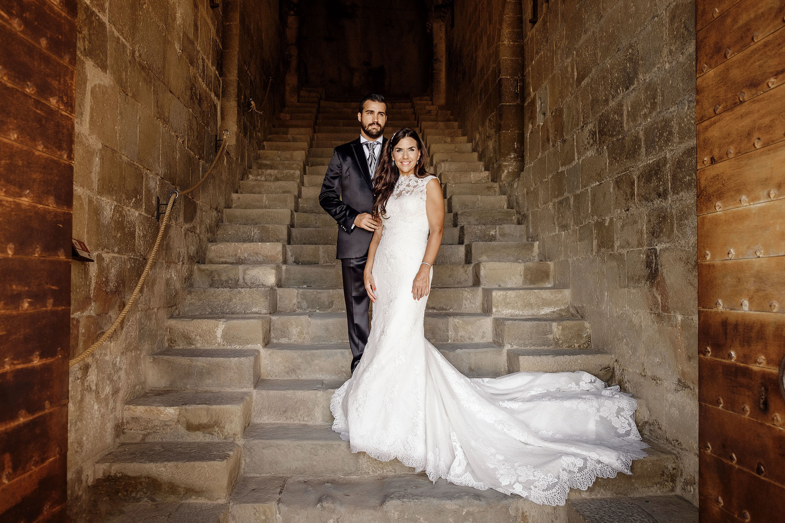 Postboda Castillo de Loarre - Patricia & Diego - Bodas Pirineo, Huesca. PIXLOVE - Fotógrafos de bodas Huesca Pirineos Zaragoza