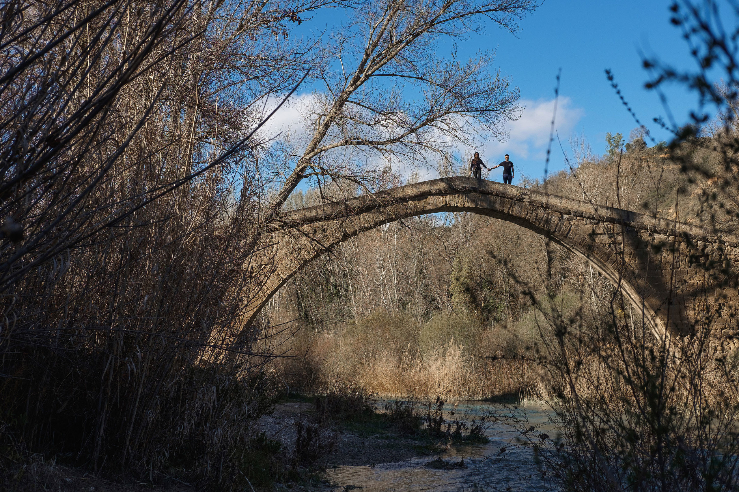 Preboda Alquezar / Teresa + David / Love Story / Fotógrafos bodas. PIXLOVE - Fotógrafos de bodas Huesca Pirineos Zaragoza