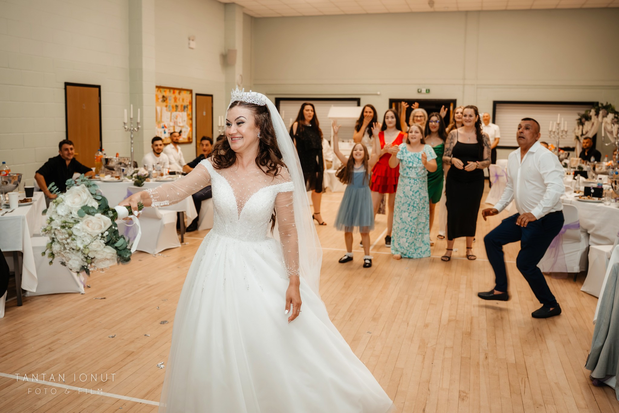 Gabi & Antonia. TANTAN IONUT FOTO & FILM