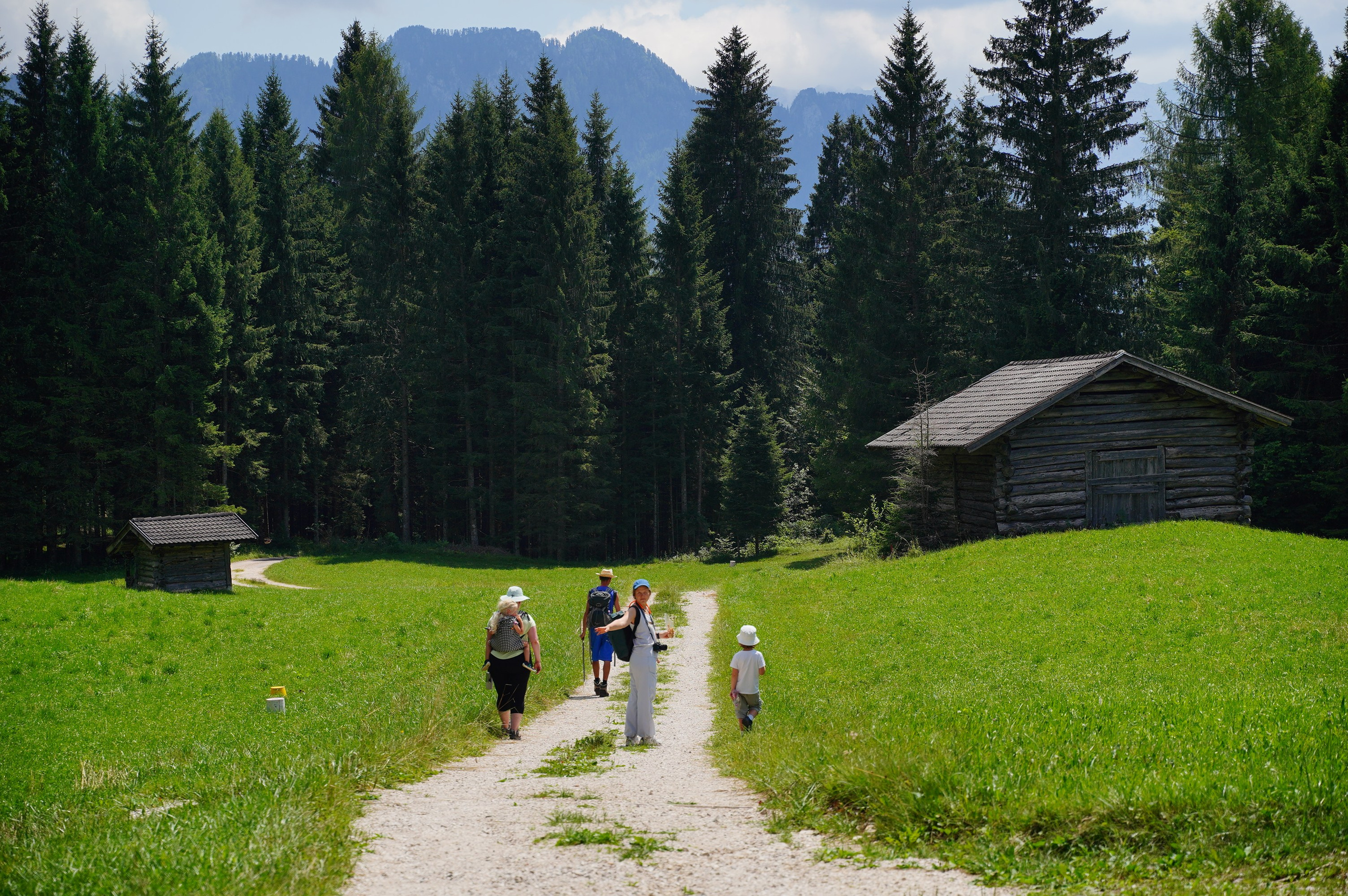 Атмосфера нашего лагеря. Семейные лагеря в Европе с Ниной Янечковой и Ириной Зиновьевой