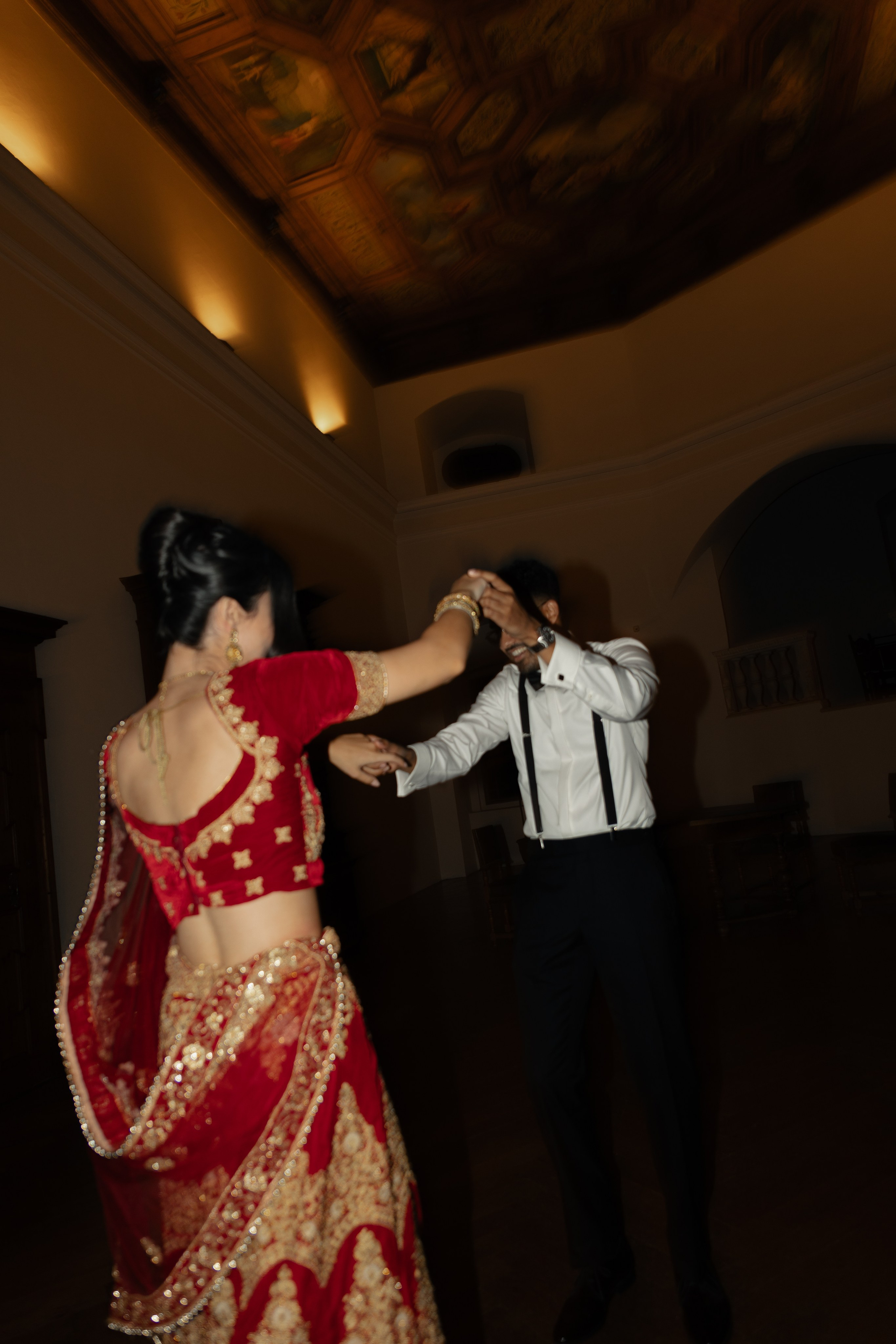 Elegant Castle Wedding in Austria | Alwin & Ruth’s Fairytale Celebration. Wedding photographer and videographer based in Timisoara, Romania