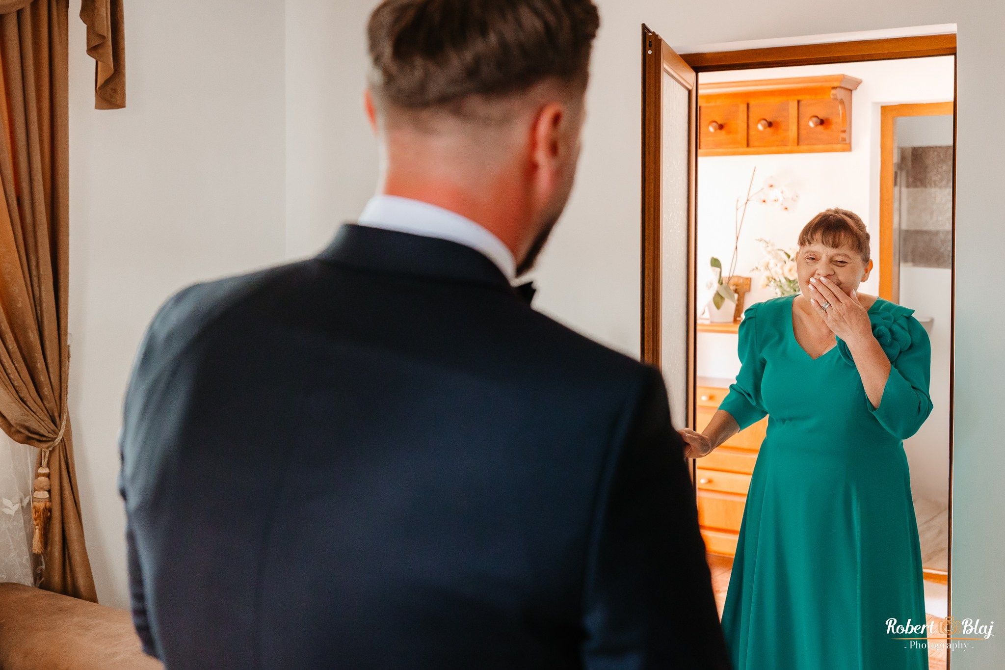 Bella & Tony. Robert Blaj - Fotograf Nuntă Iași