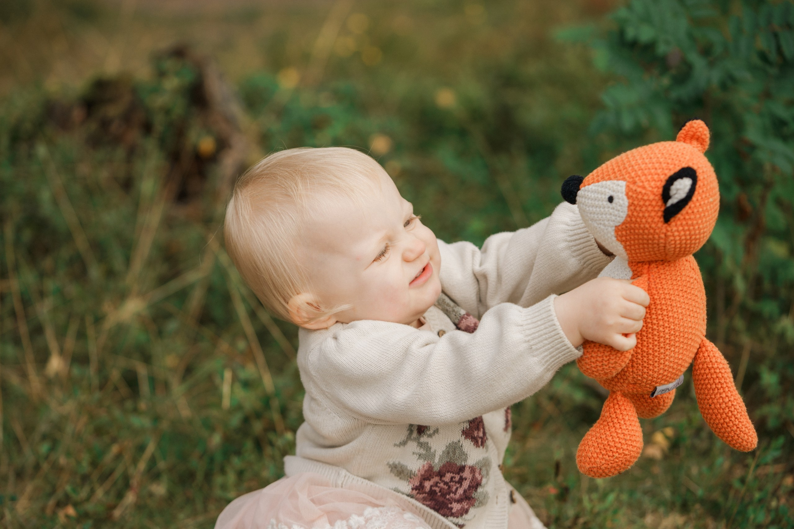 Perhekuvaus sumuisella säällä Tullisaaressa