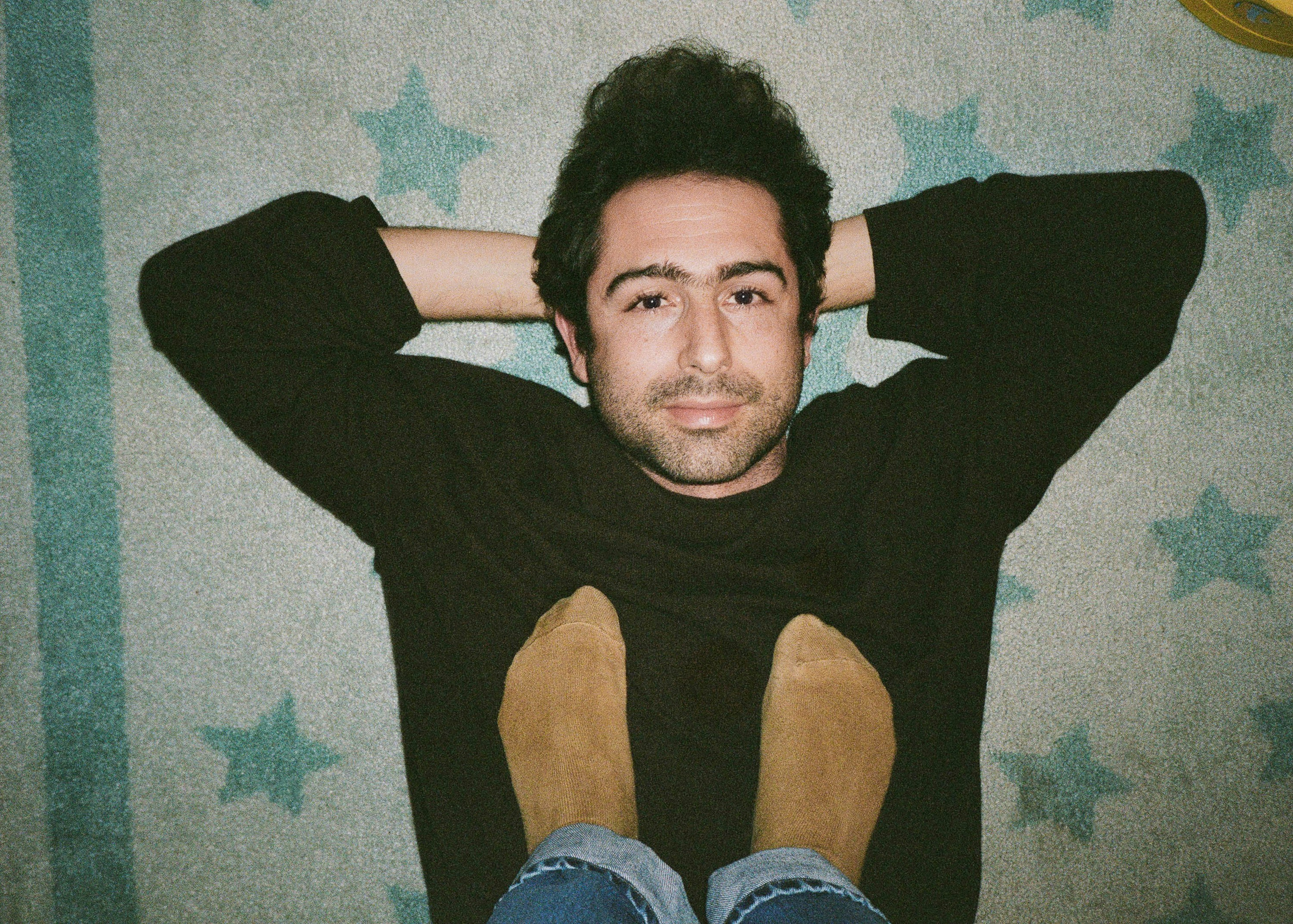 The men i stand on 2024. Photographe de produits et natures mortes à Paris