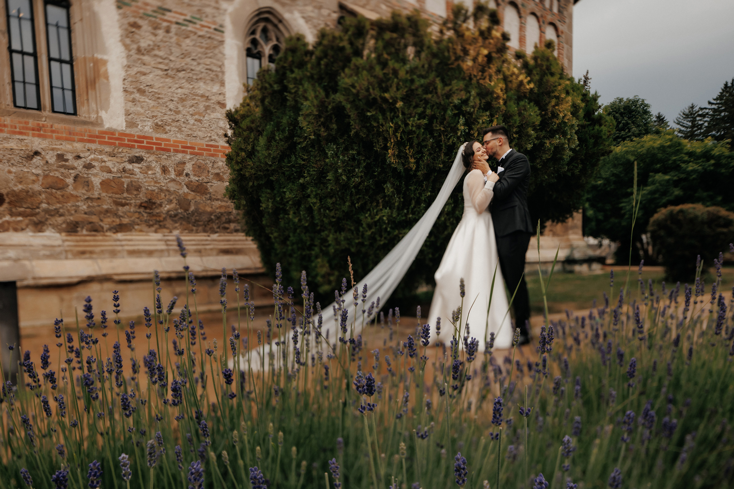 Dragoste în privirea ta. Servicii Foto Video în Chișinău și Europa ID-Brothers