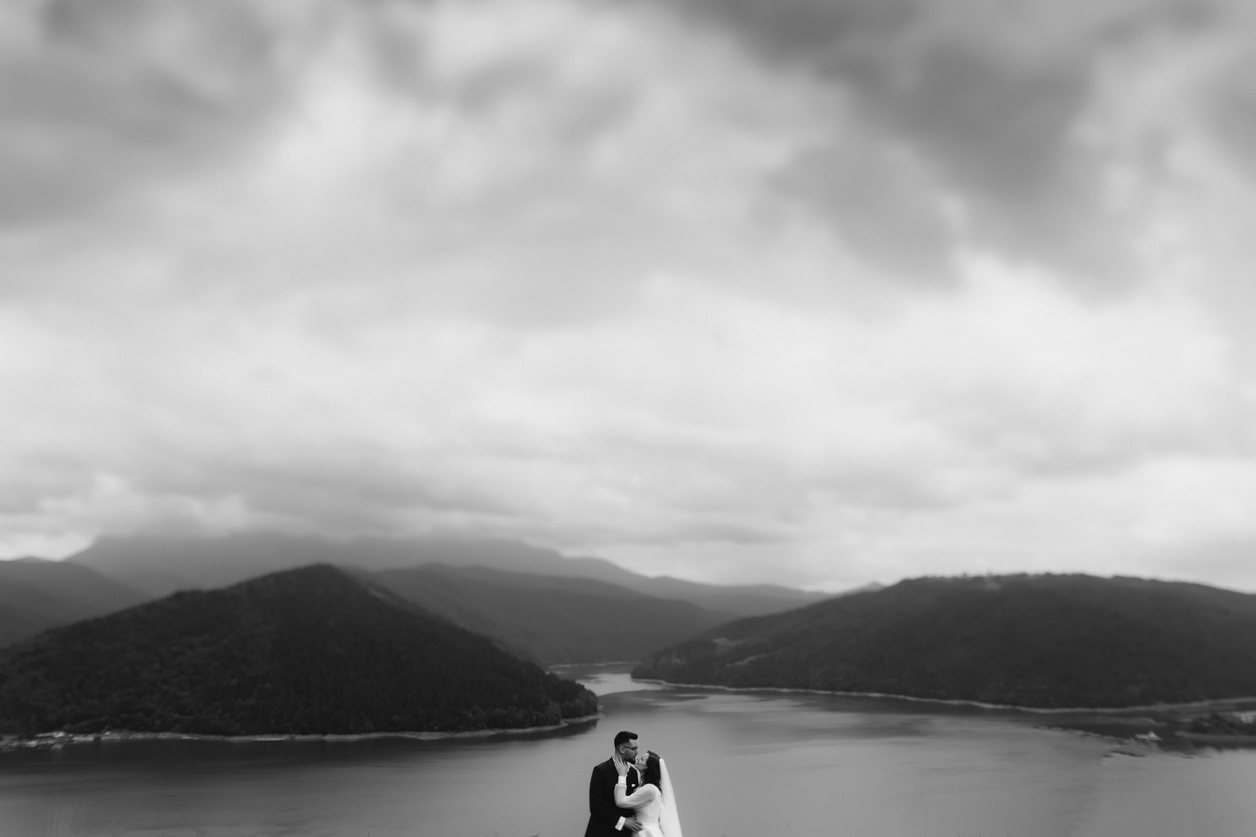 Dragoste în privirea ta. Servicii Foto Video în Chișinău și Europa ID-Brothers