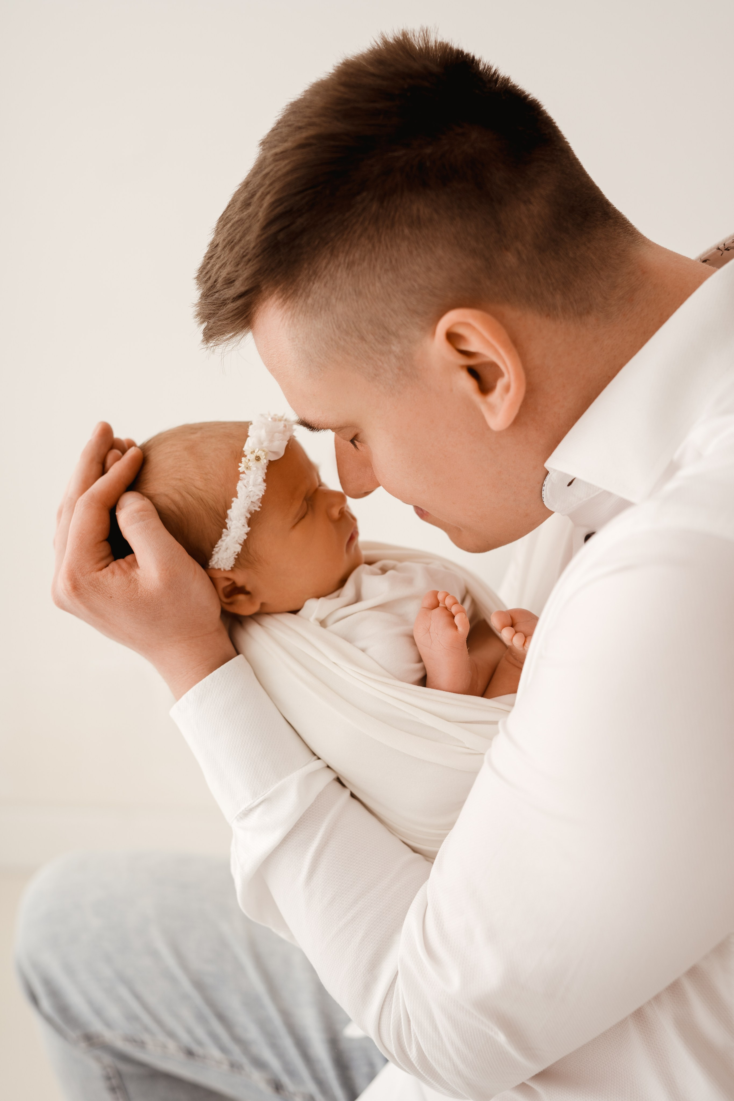 Pierwsza sesja Amelki. Fotograf Łódź - sesja ciążowa, noworodkowa, dziecięca. Studio w Łodzi