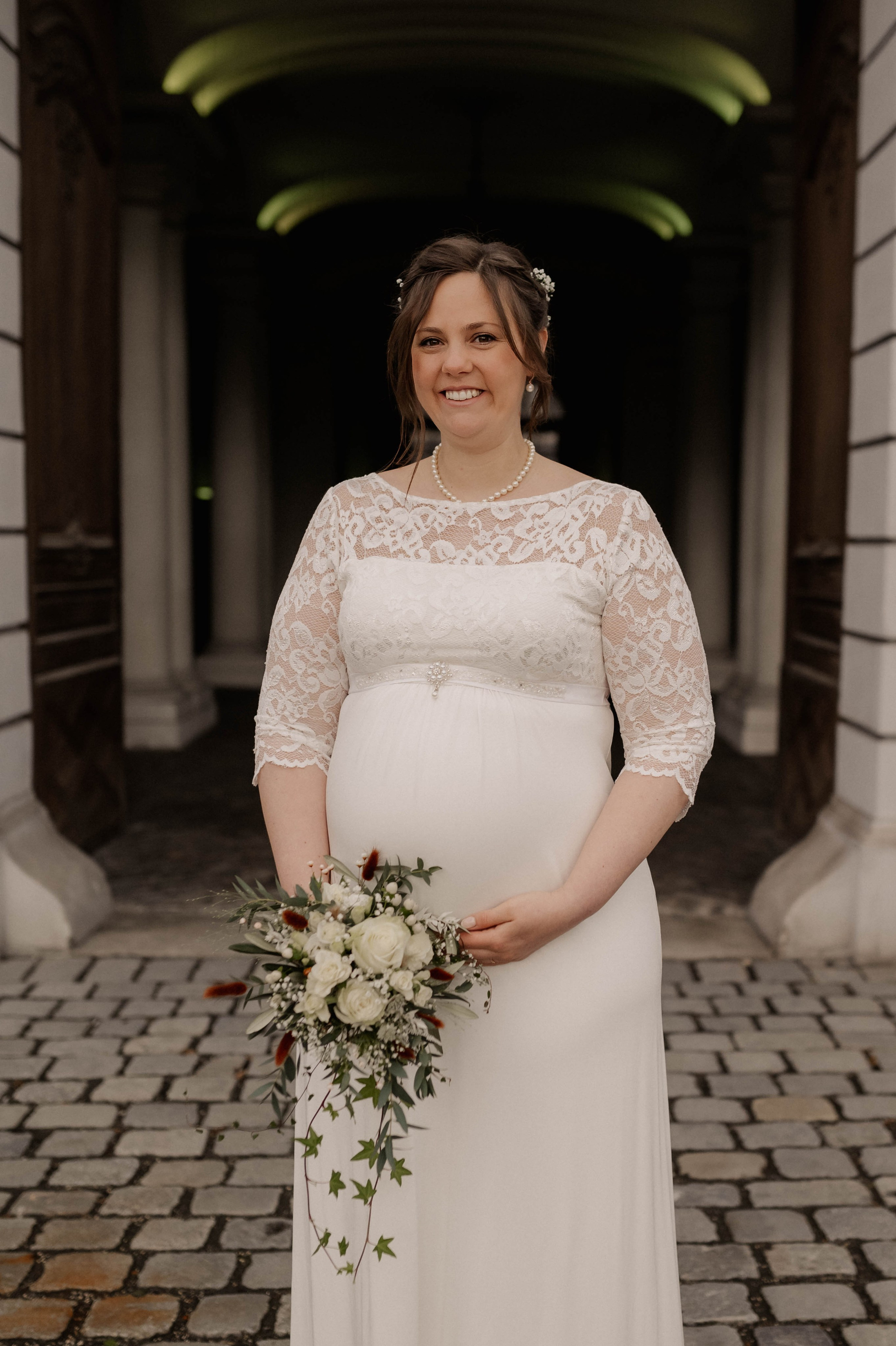 PRE-WEDDING IN HOFGARTEN ANSBACH. Photographer in Nuremberg Irina Mehnert from Ansbach