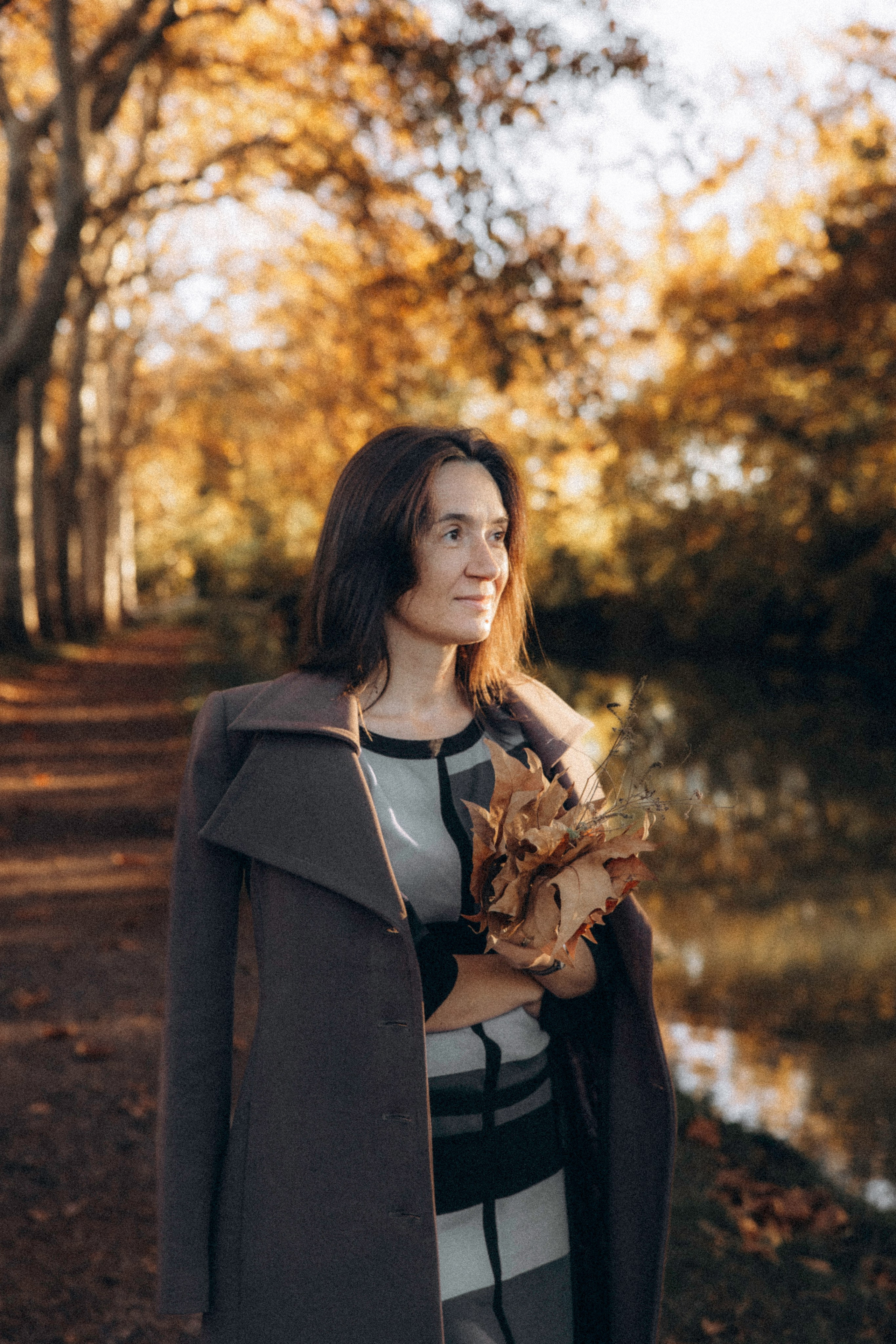 Séance photo sur le Canal du Midi Toulouse. Eugénie Smirnova — Photographe à Toulouse et dans le Sud-Ouest