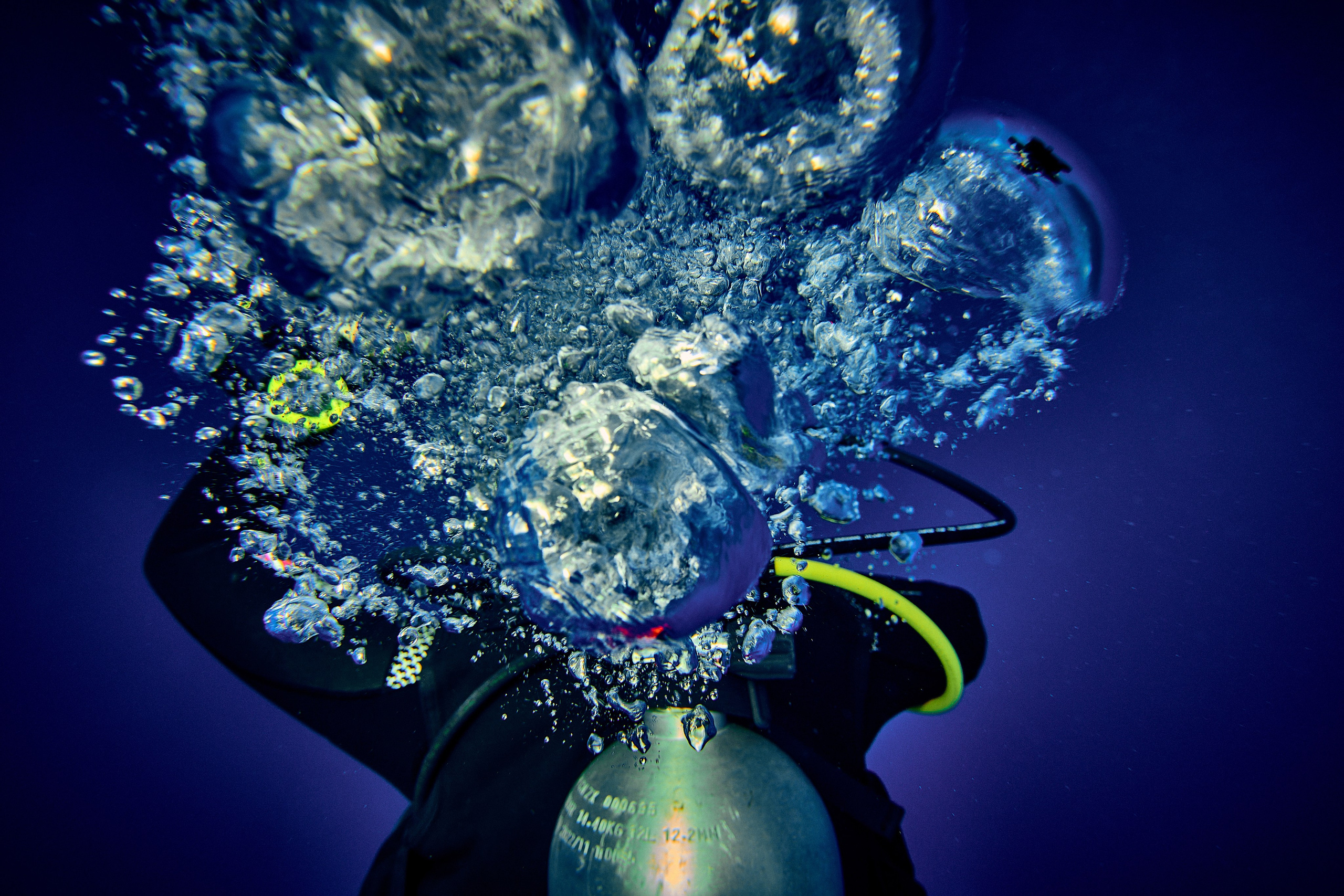 Podwodny fotograf - Andriej Szypilow - underwater photography. Tajemnica - wielka, głęboka i wszechobecna - to jest ta jakość, której przede wszystkim szukam w fotografii podwodnej...