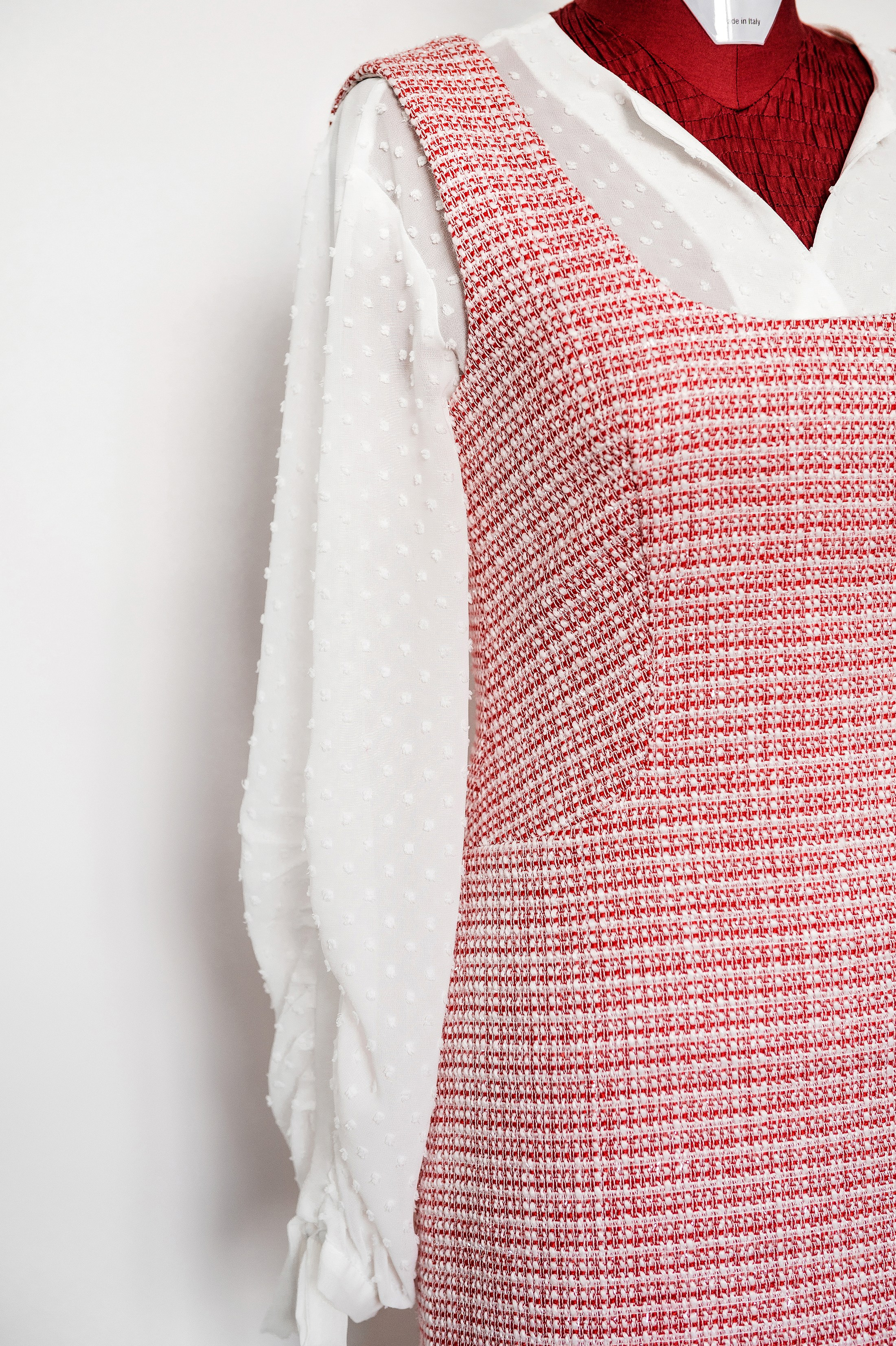 Designer vestimentar: elaborarea, proiectarea și confectionare…