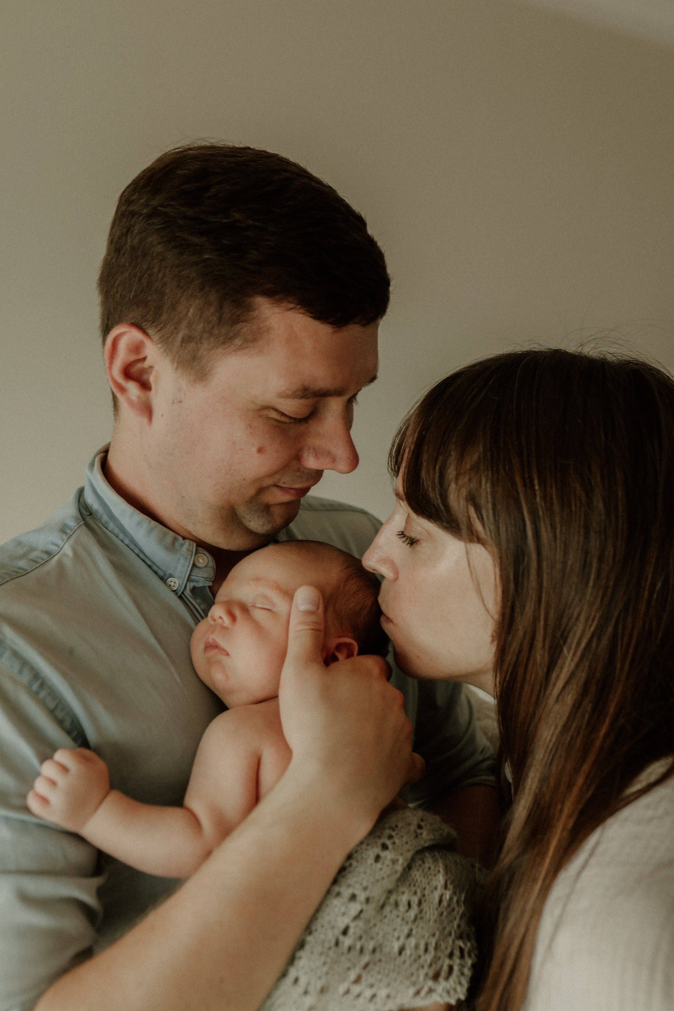 Newborn Fotoshooting ohne Stress?f. Hochzeitsfotograf und Familienfotograf in Neustadt an der Weinstraße, Haßloch, Ludwigshafen, Speyer und Landau - Ekaterina Seoud