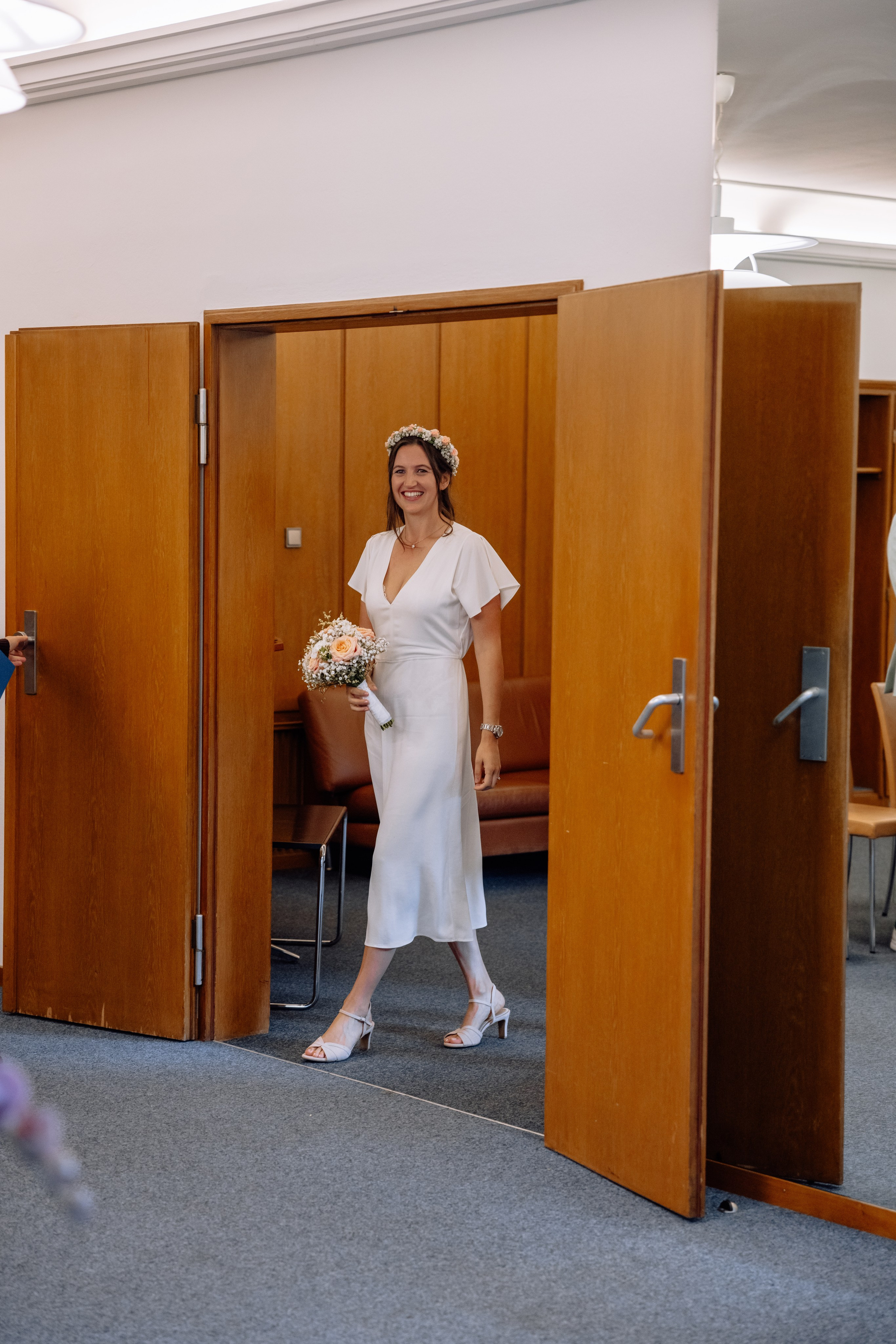 Kleine Familienhochzeit im Standesamt Mandlstrasse 14. Hochzeitsfotograf München Taufe Familienfotograf Tanja Mauke