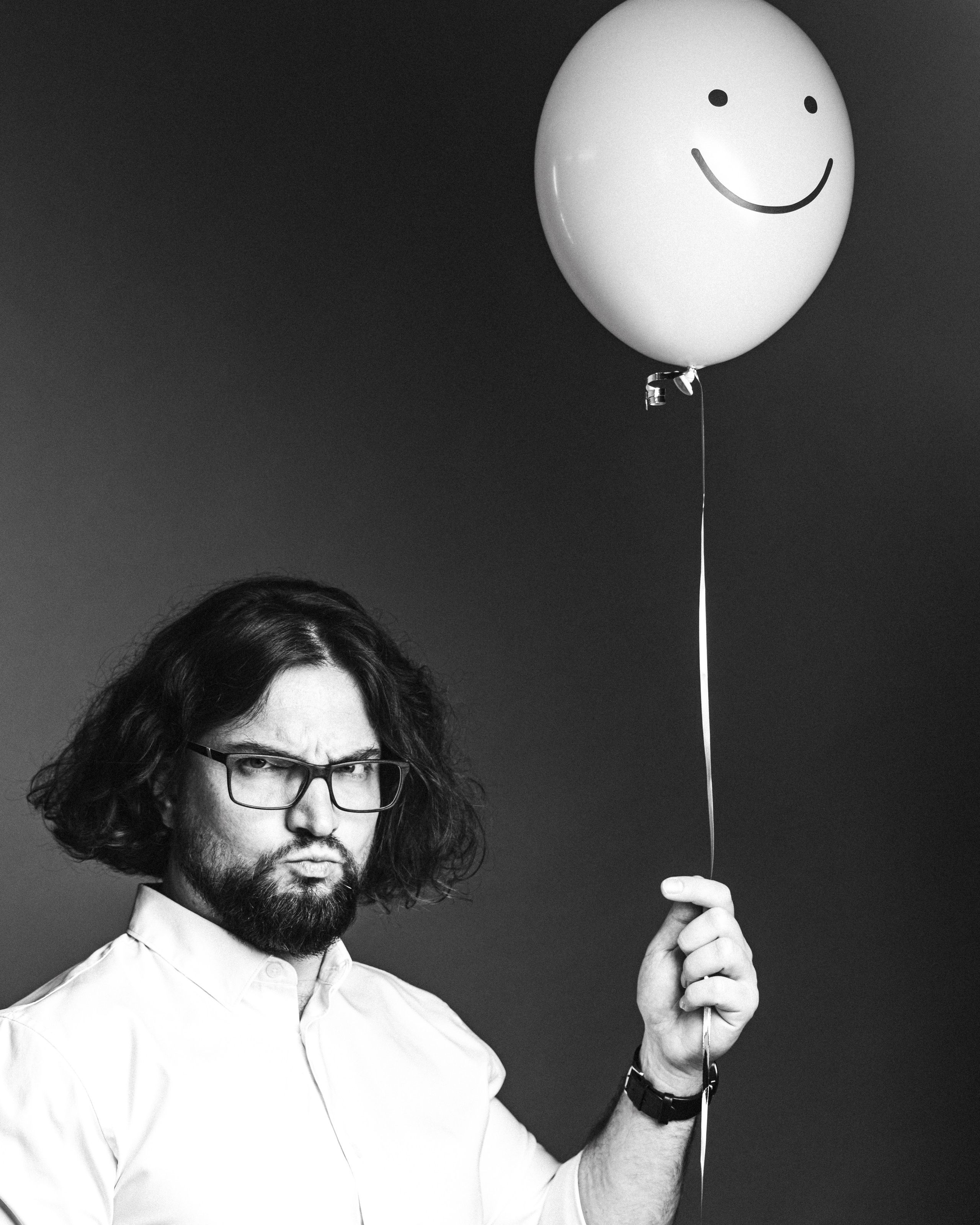 Profesionálny portrétny fotograf v Bratislave — Pasha Borsai