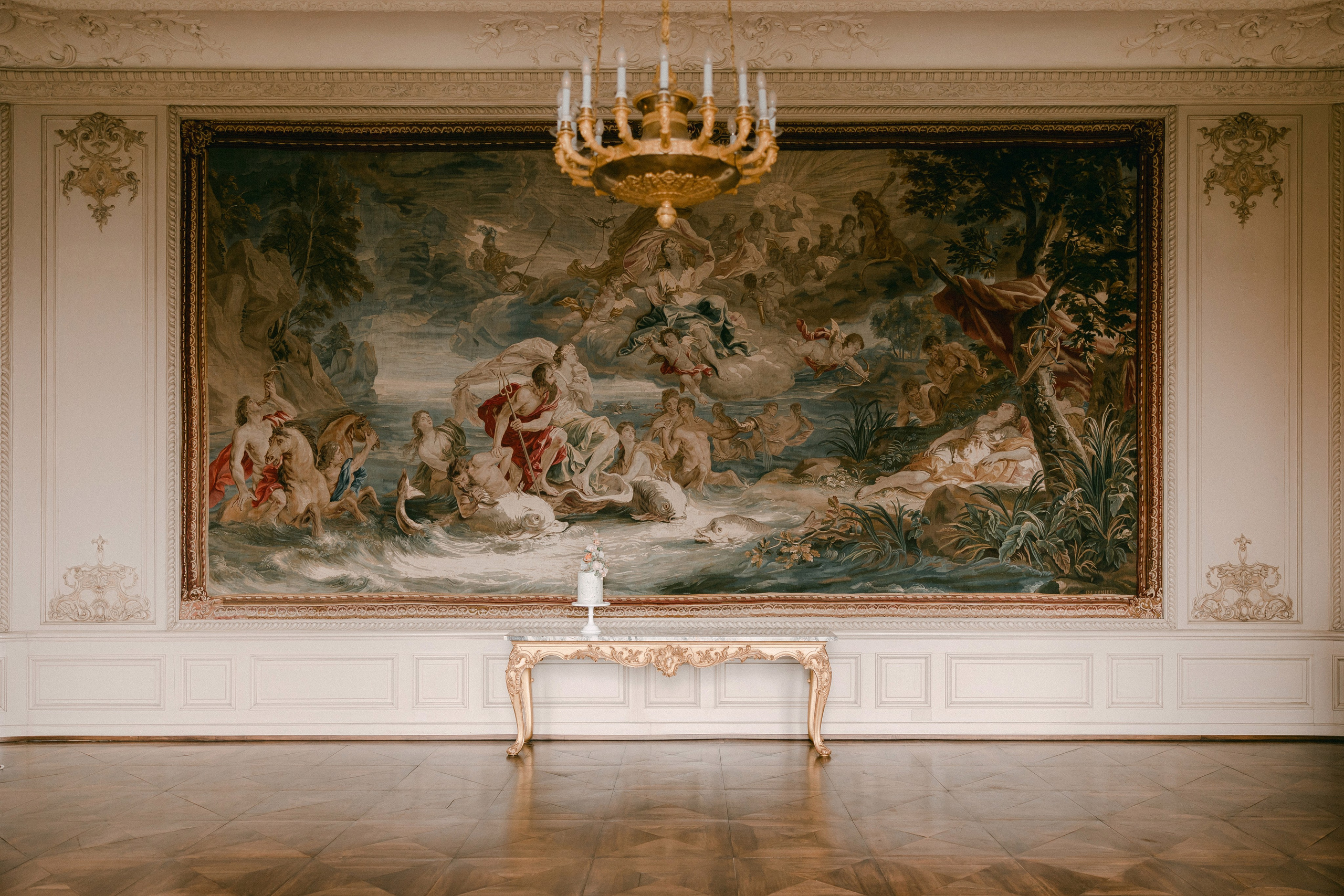 Wedding Photoshoot at St. Charles Hall, Meggen on Lake Lucerne | Stunning Setting at Lake Lucerne. Wedding and Family Photographer Switzerland and Italy. Valeria Diaz