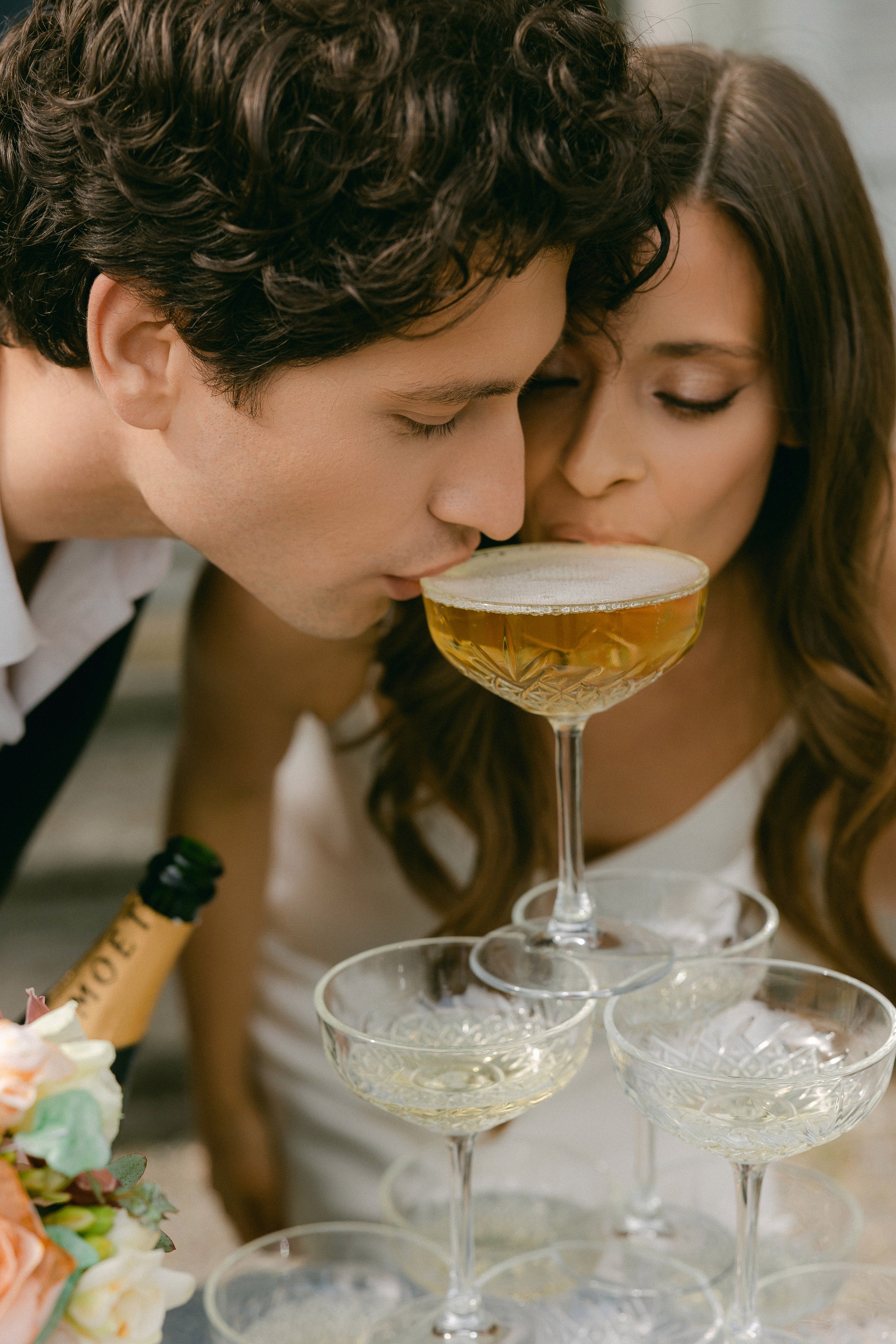 Wedding Photoshoot at St. Charles Hall, Meggen on Lake Lucerne | Stunning Setting at Lake Lucerne. Wedding and Family Photographer Switzerland and Italy. Valeria Diaz