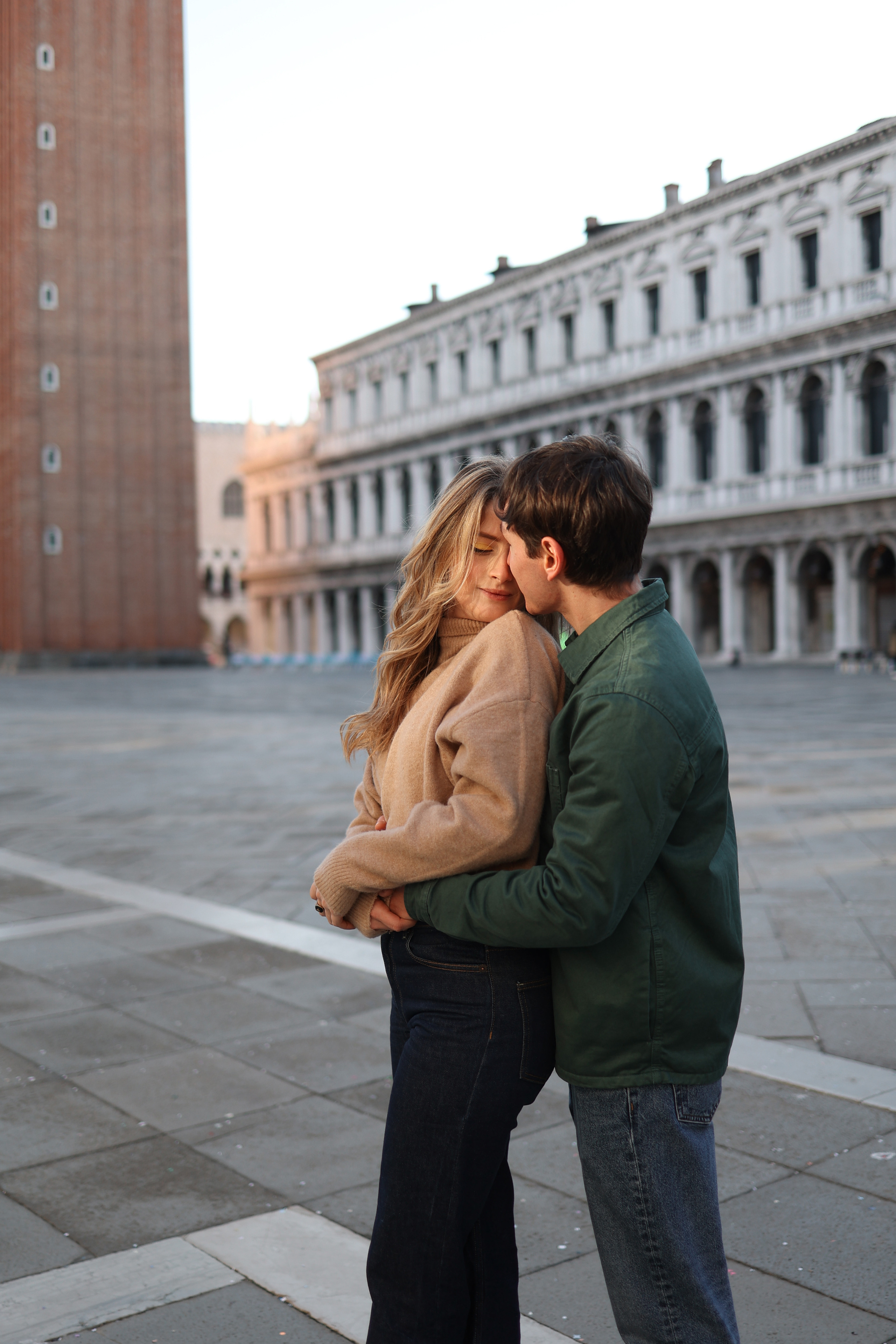 ๐๐๐ก๐๐ฃ๐ฉ๐๐ฃ๐'๐จ ๐ฟ๐๐ฎ ๐๐ฃ ๐๐๐ฃ๐๐๐. Photographer in Venice, Viktoria Antonova