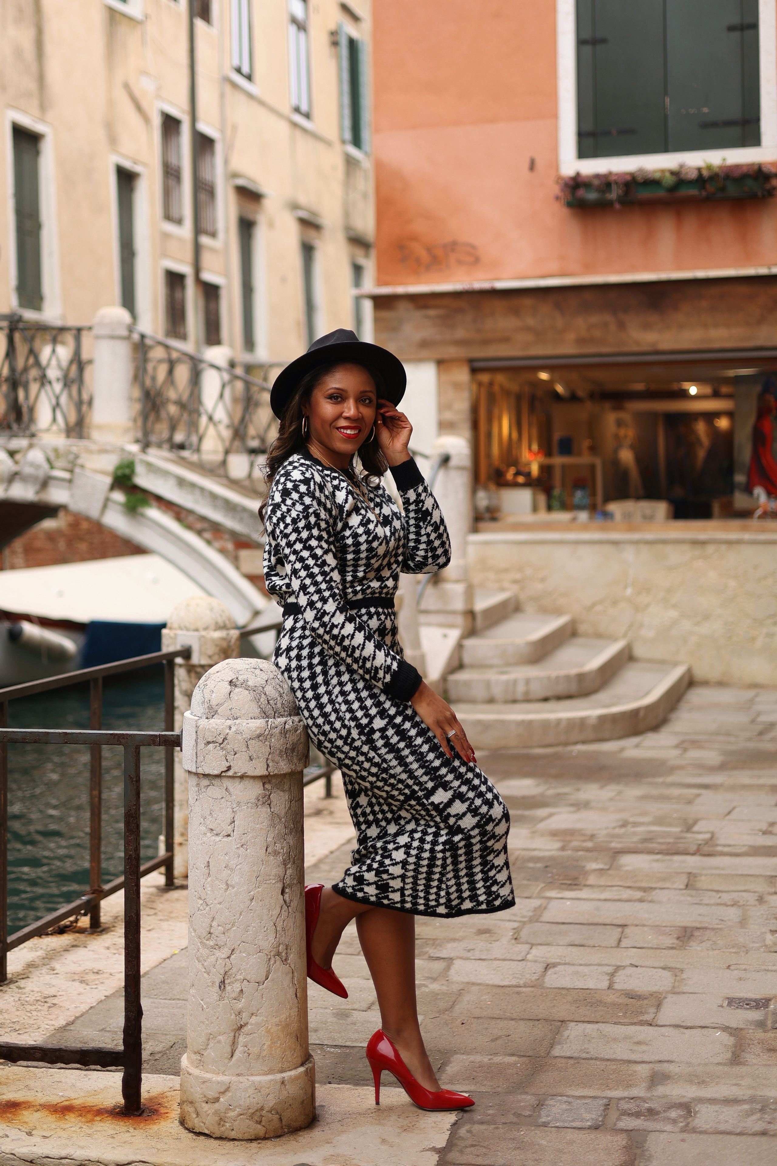 Foggy Day in Venice. Photographer in Venice, Viktoria Antonova
