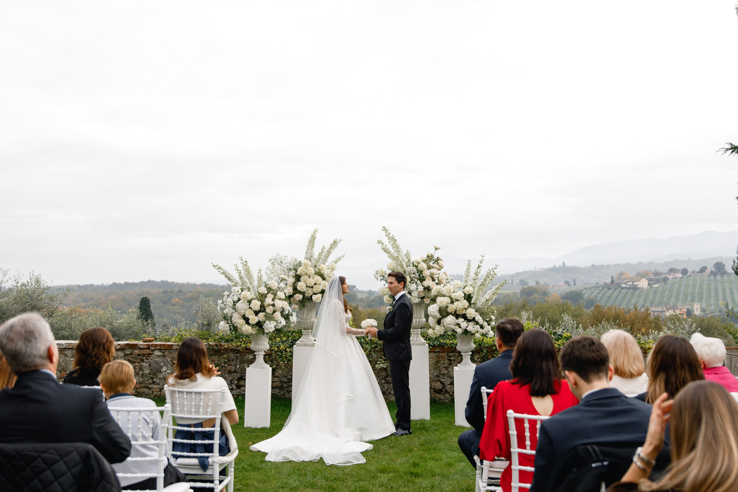 Wedding photographer Italy Rome, Tuscany, Lake Como, Sicily, Puglia. Wedding Photographer Rome Tuscany Como Sicily Puglia Amalfy Italy- Oksana Savenchuk